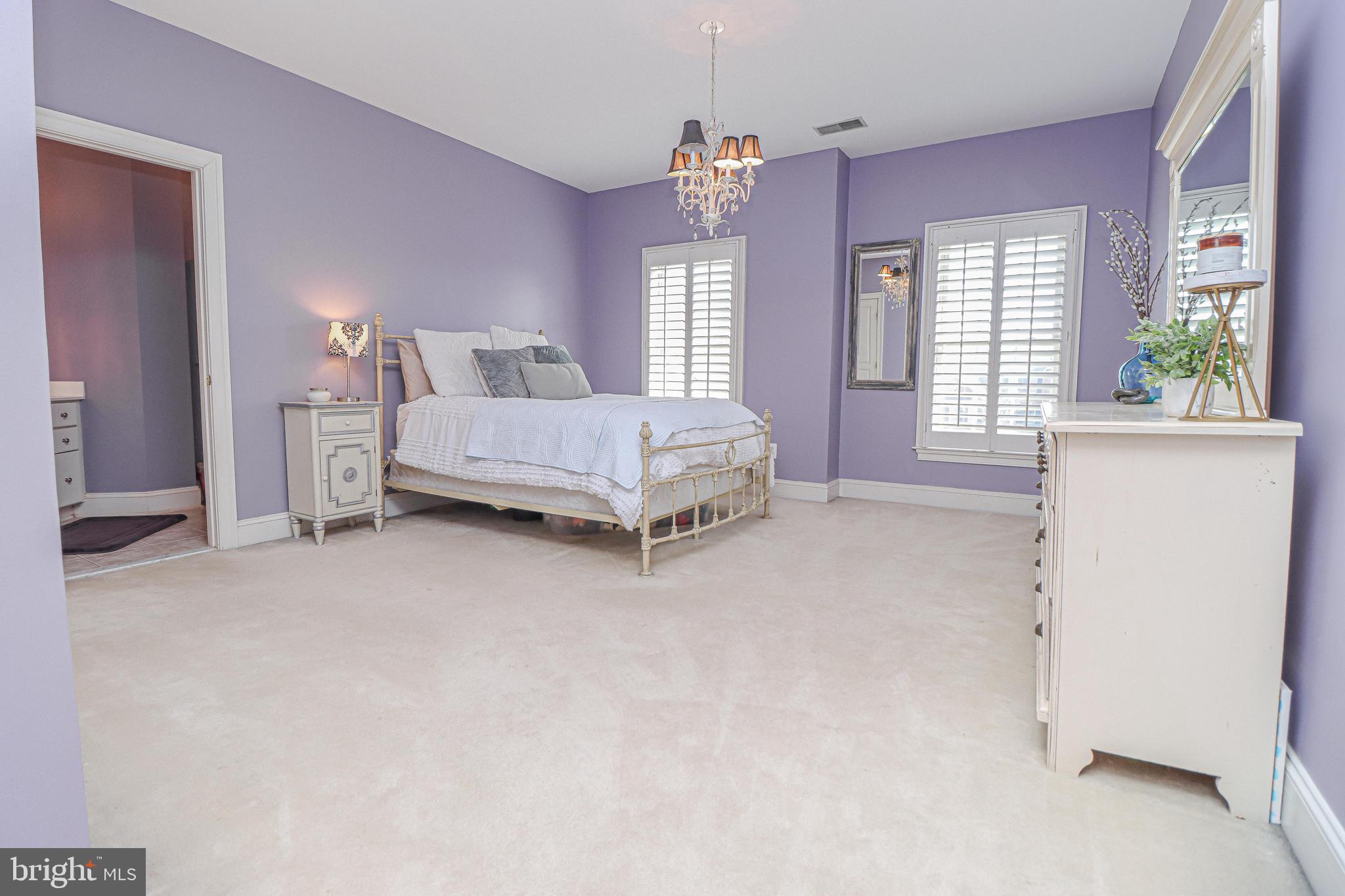 CEDAR CREST - Residential