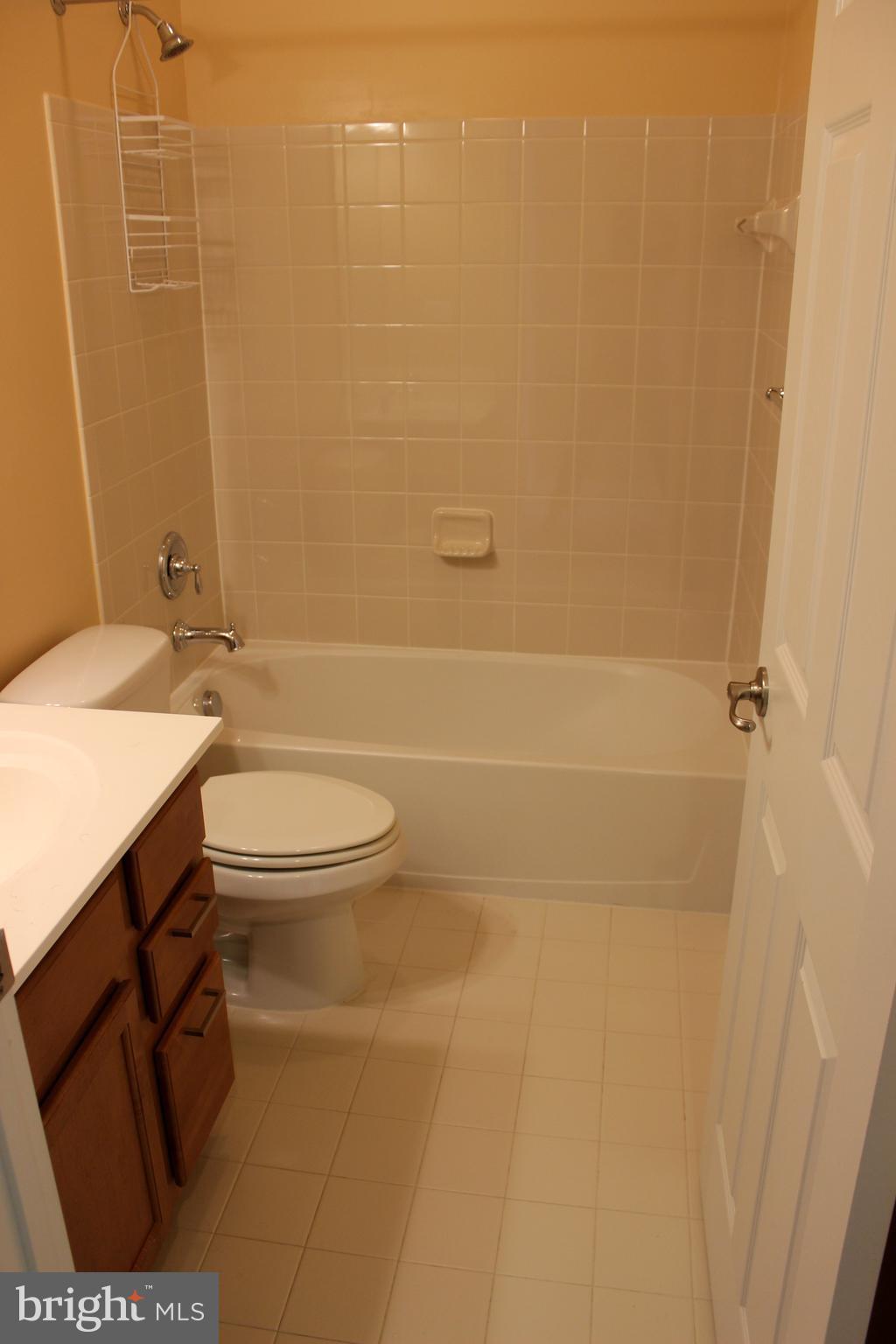 PARKLANDS AT WATKINS MILL - Residential Lease