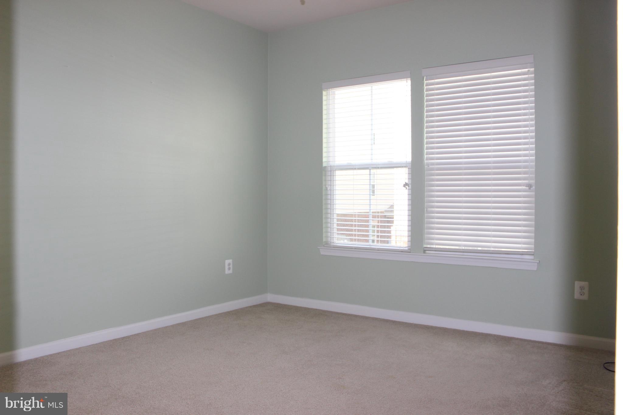 PARKLANDS AT WATKINS MILL - Residential Lease