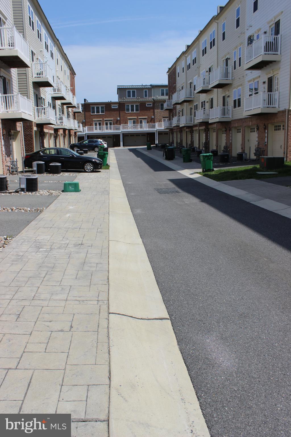 PARKLANDS AT WATKINS MILL - Residential Lease