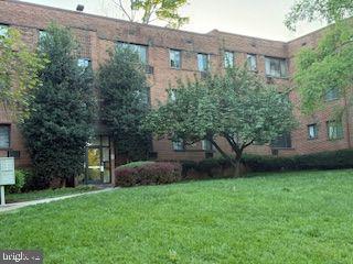 4715 1ST STREET SW 302