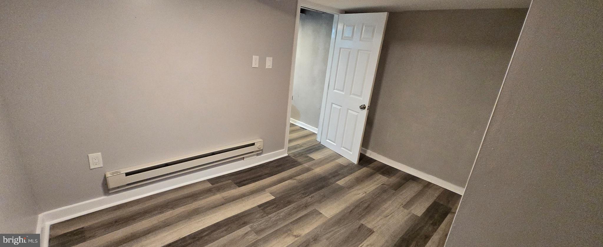 ROXBOROUGH - Residential