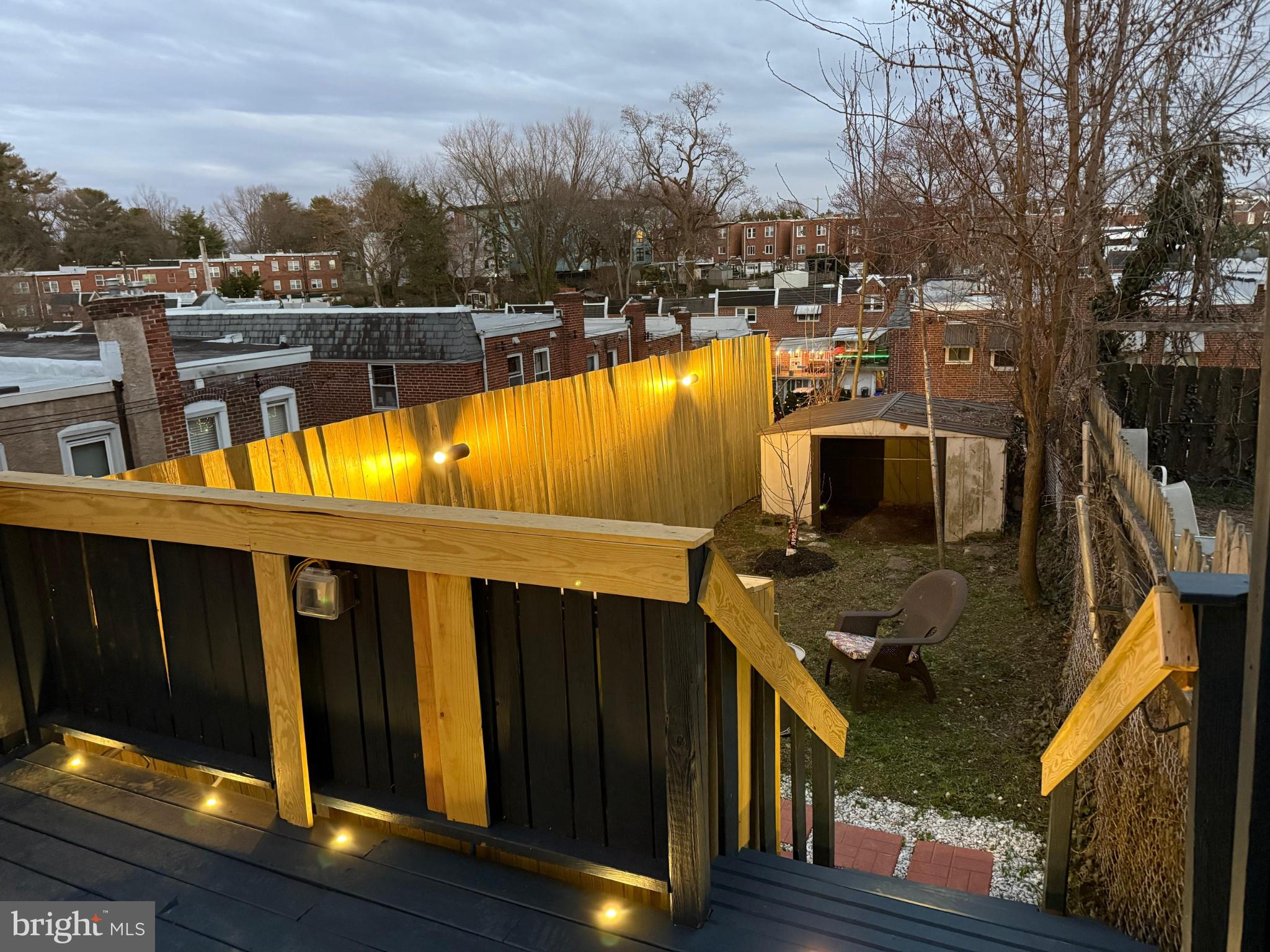 ROXBOROUGH - Residential