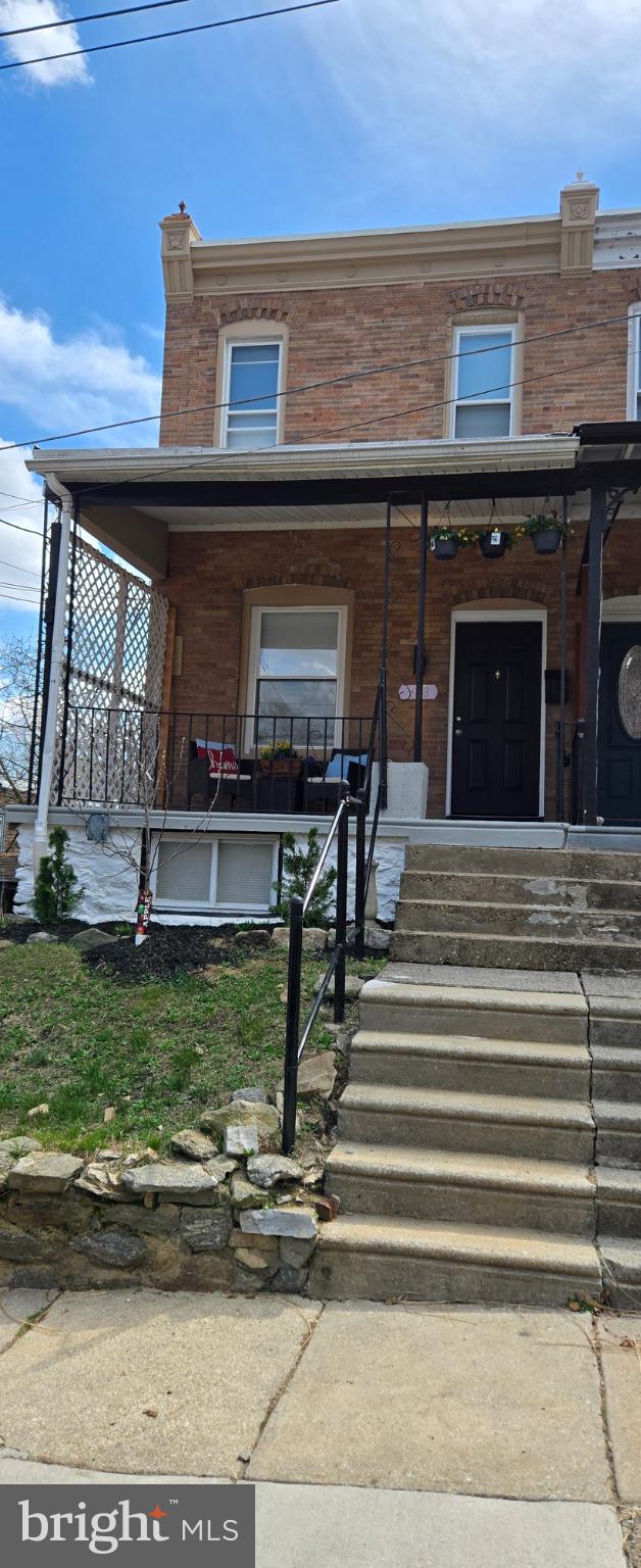 ROXBOROUGH - Residential