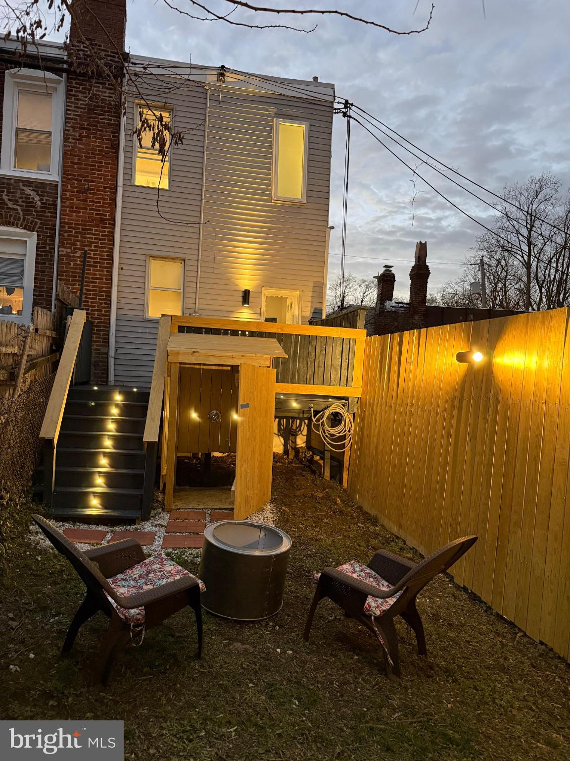 ROXBOROUGH - Residential