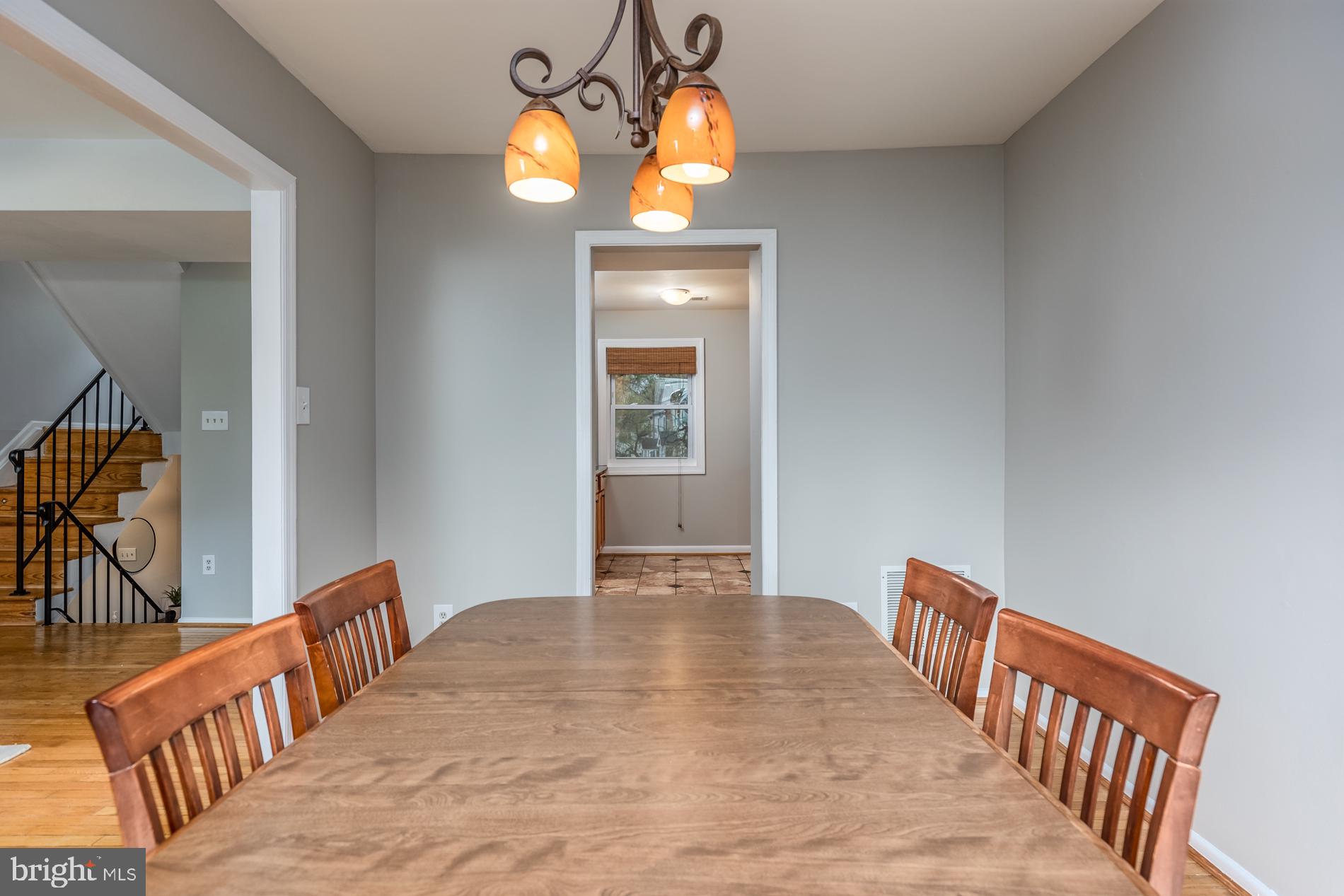 LAKE BRADDOCK - Residential