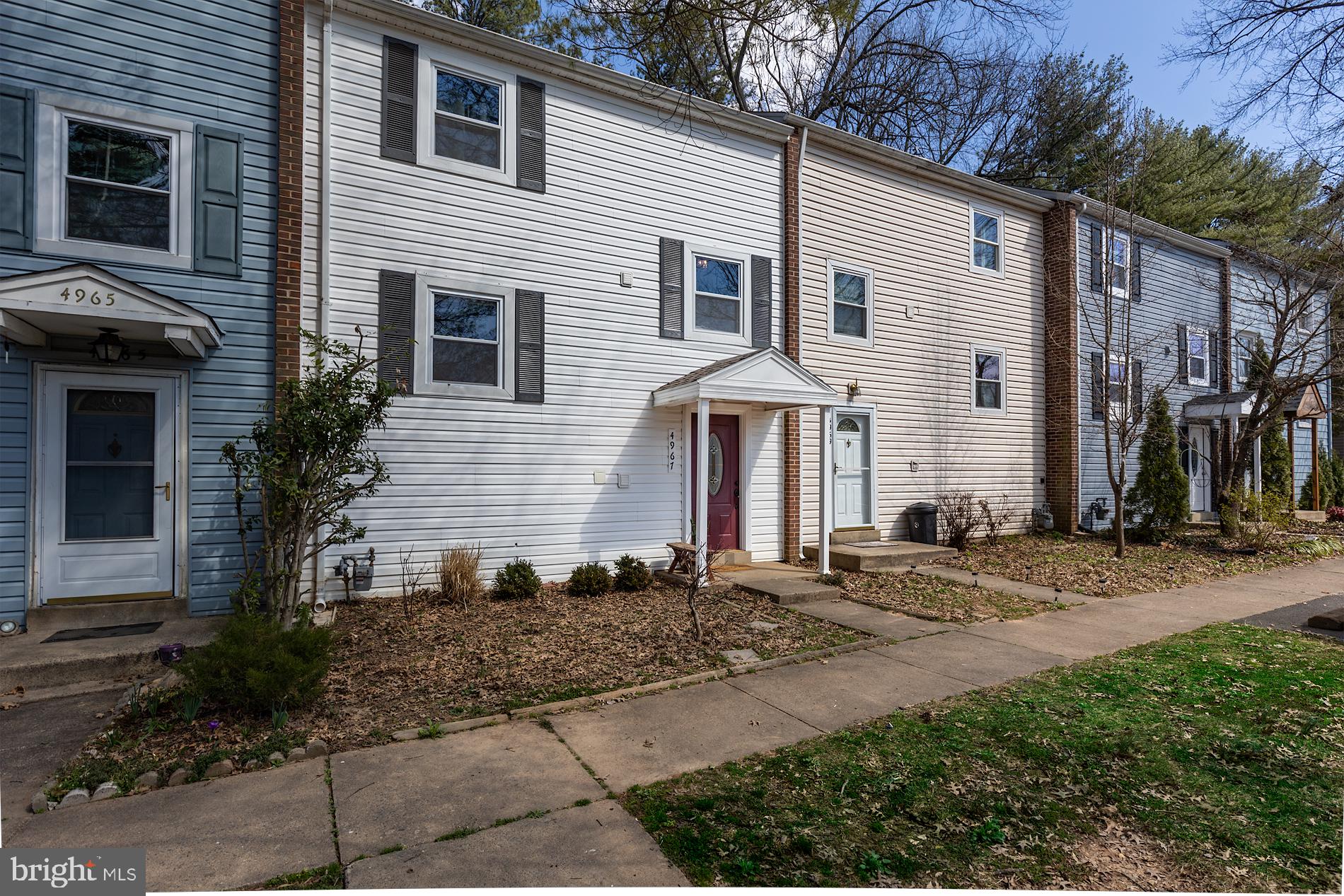 LAKE BRADDOCK - Residential