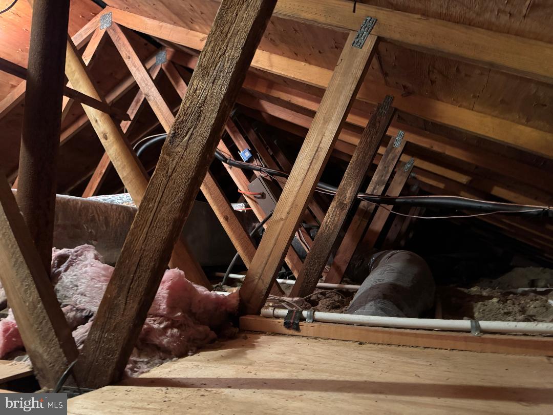 YARDLEY COMMONS - Residential