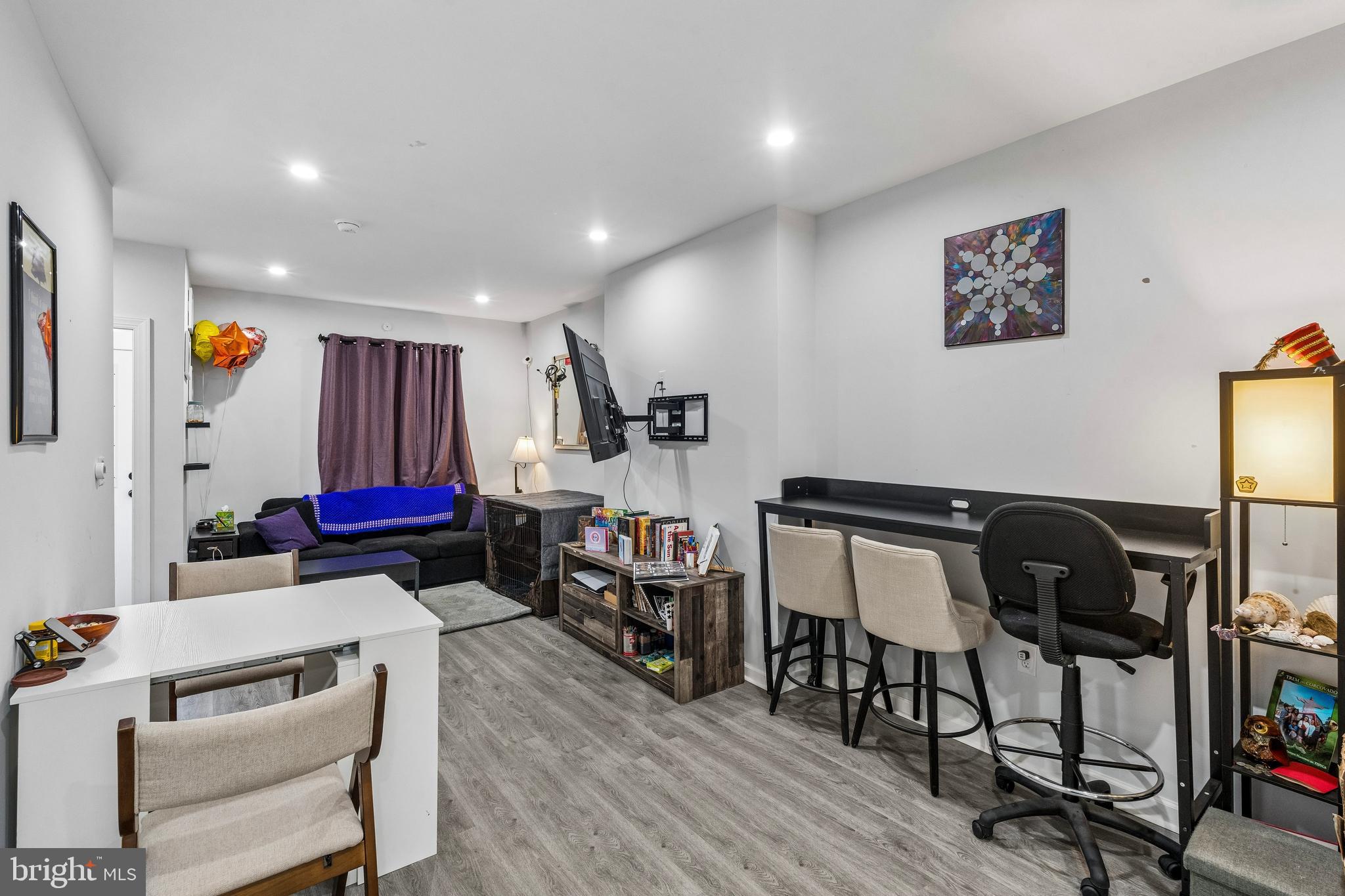 1549 N NEWKIRK STREET