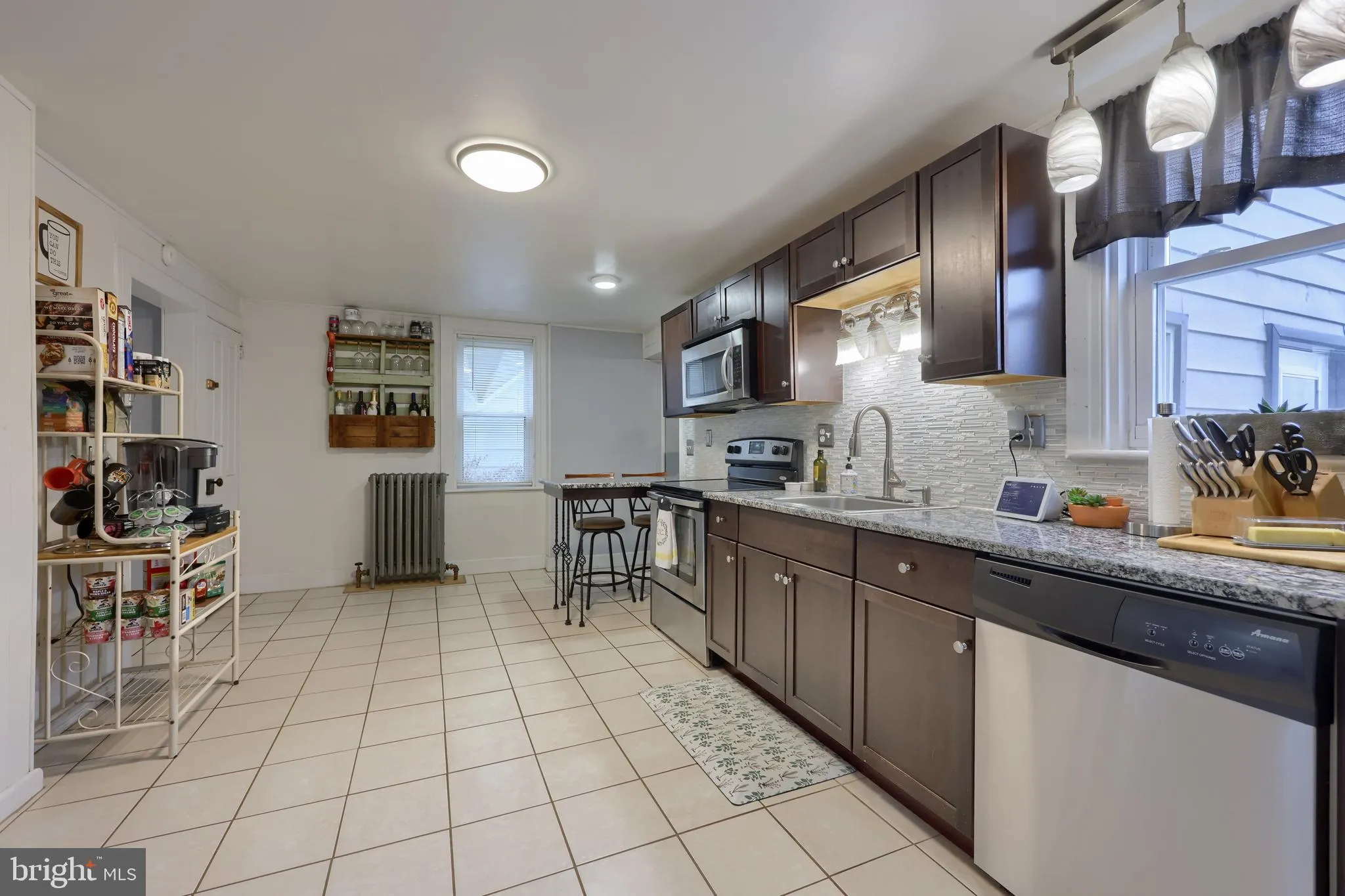 Womelsdorf, Pennsylvania 19567, United States, 4 Bedrooms Bedrooms, ,2 BathroomsBathrooms,Residential,Pending,9371