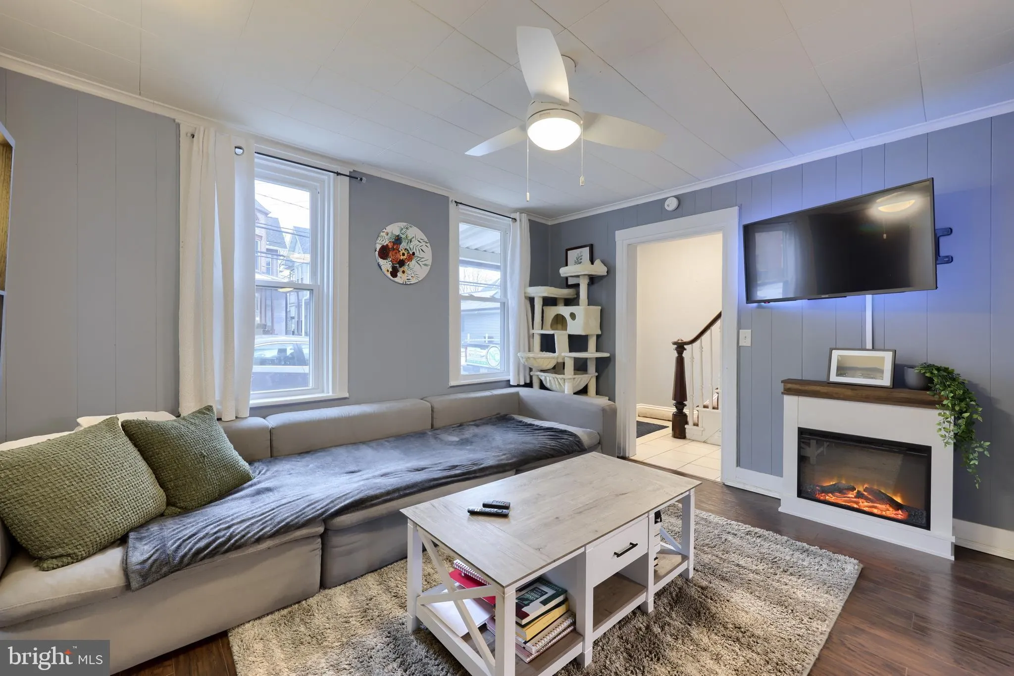 Womelsdorf, Pennsylvania 19567, United States, 4 Bedrooms Bedrooms, ,2 BathroomsBathrooms,Residential,Pending,9371