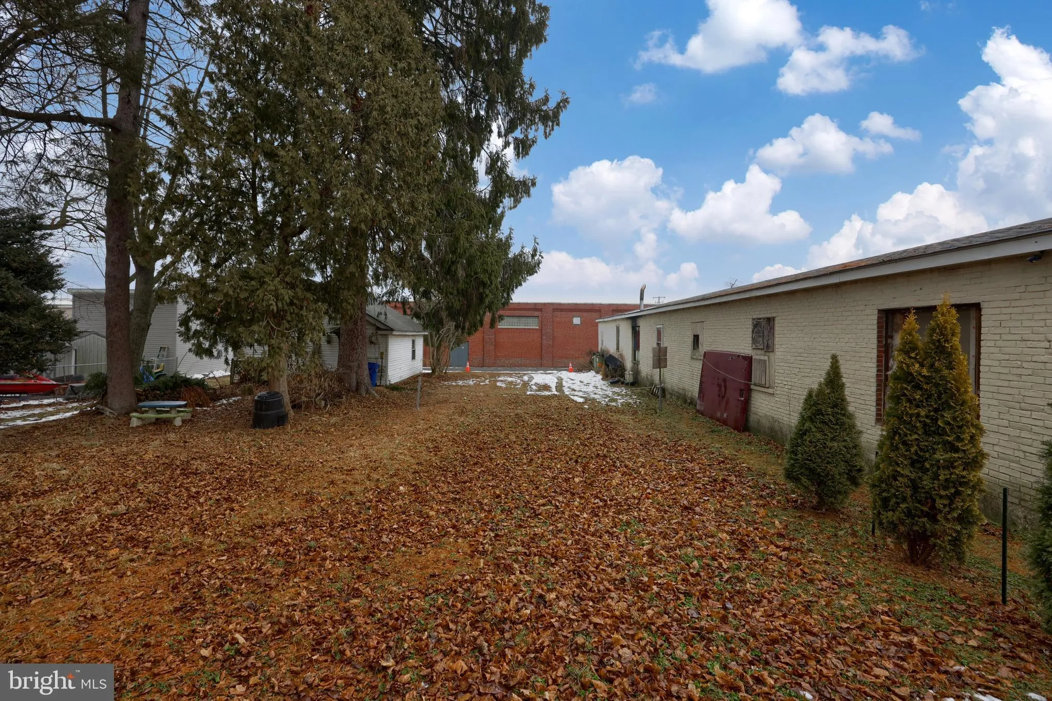 Womelsdorf, Pennsylvania 19567, United States, 4 Bedrooms Bedrooms, ,2 BathroomsBathrooms,Residential,Pending,9371