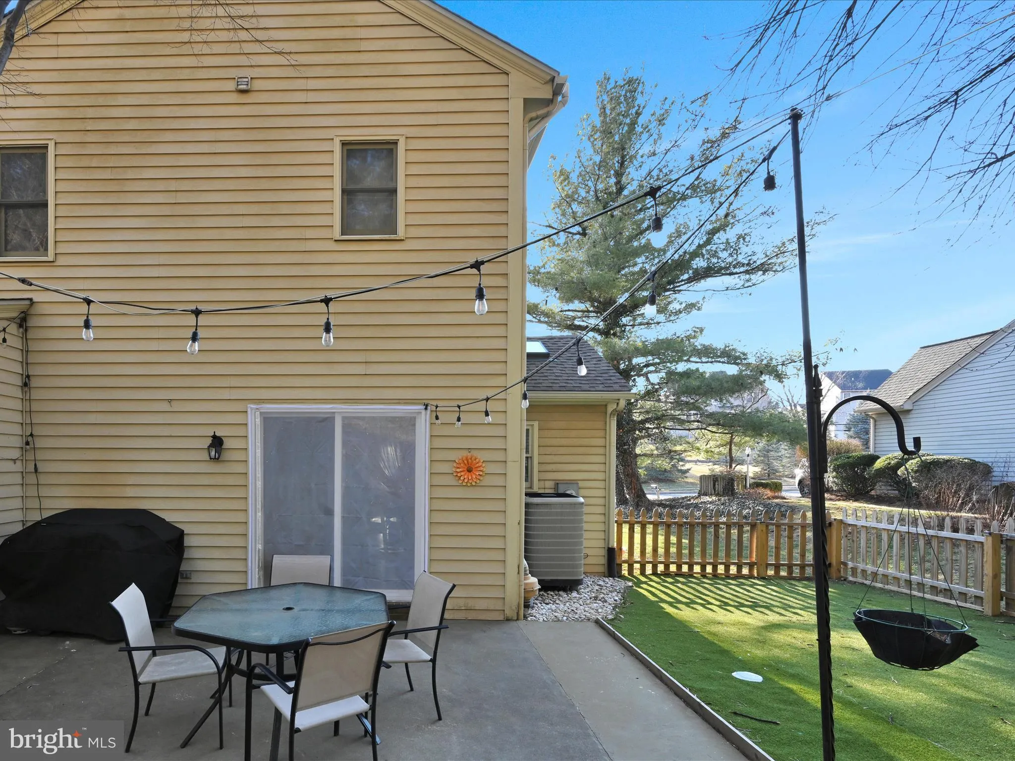 Mountville, Pennsylvania 17554, United States, 3 Bedrooms Bedrooms, ,3 BathroomsBathrooms,Residential,Pending,84585