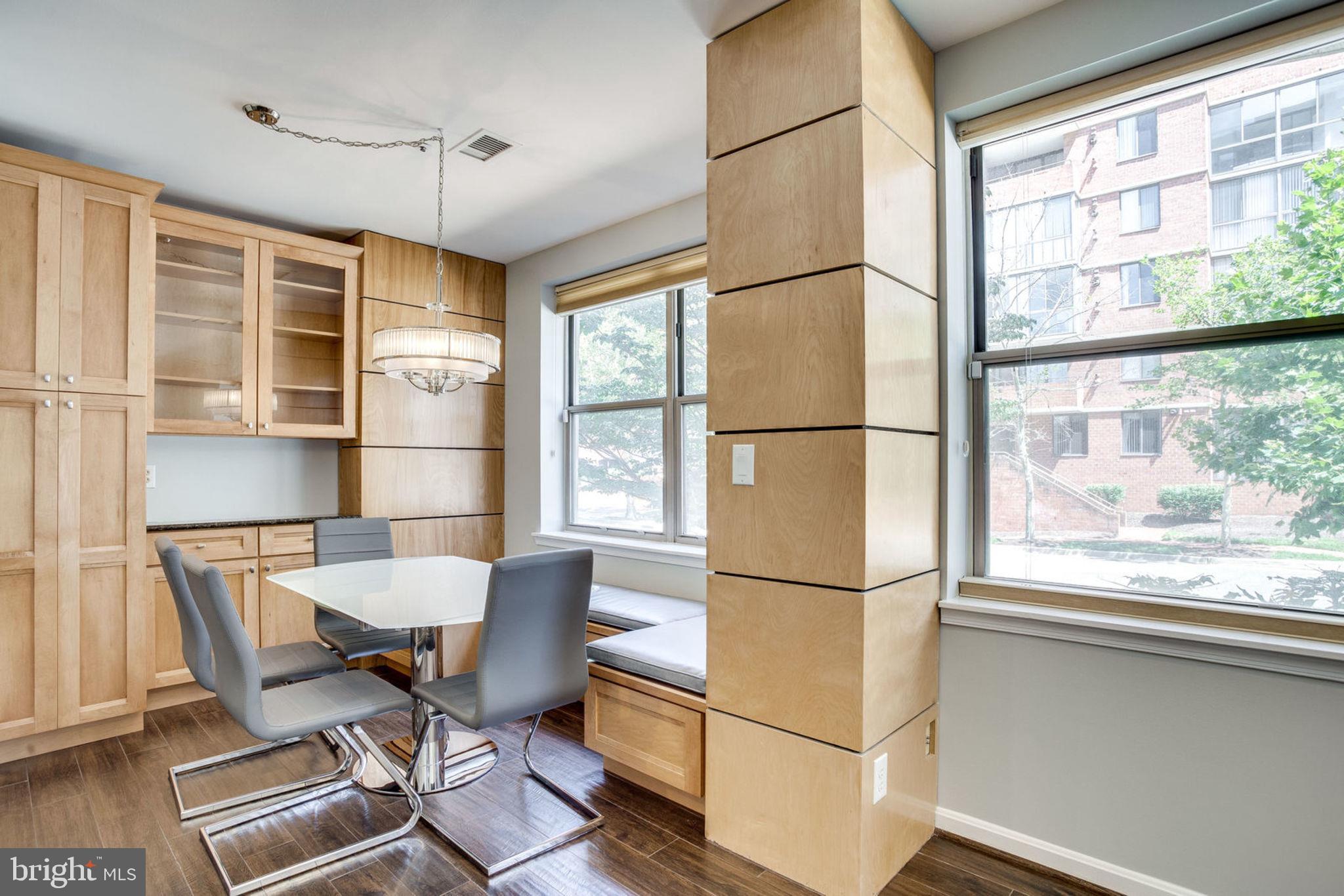 BRADDOCK PLACE - Residential Lease