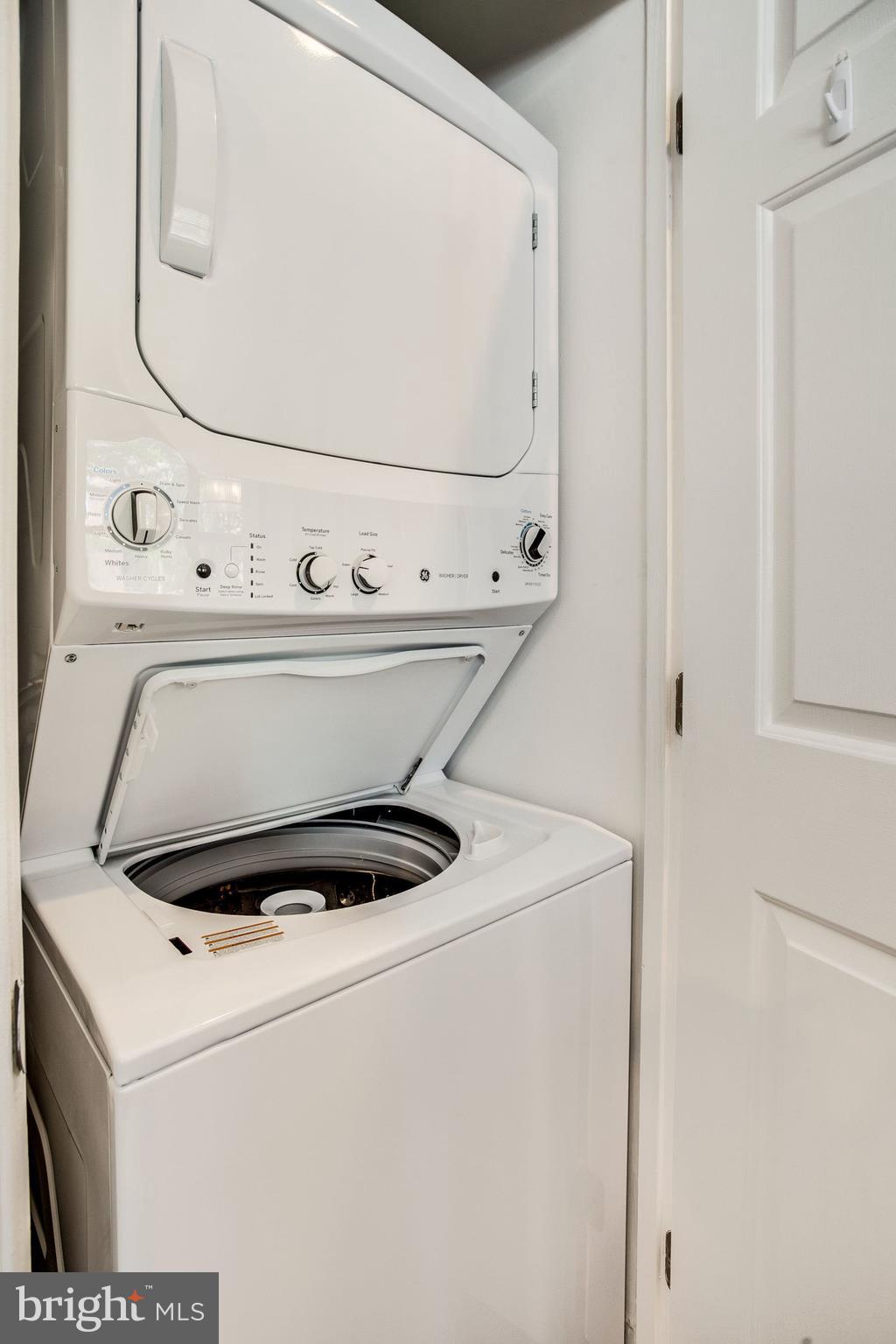 BRADDOCK PLACE - Residential Lease