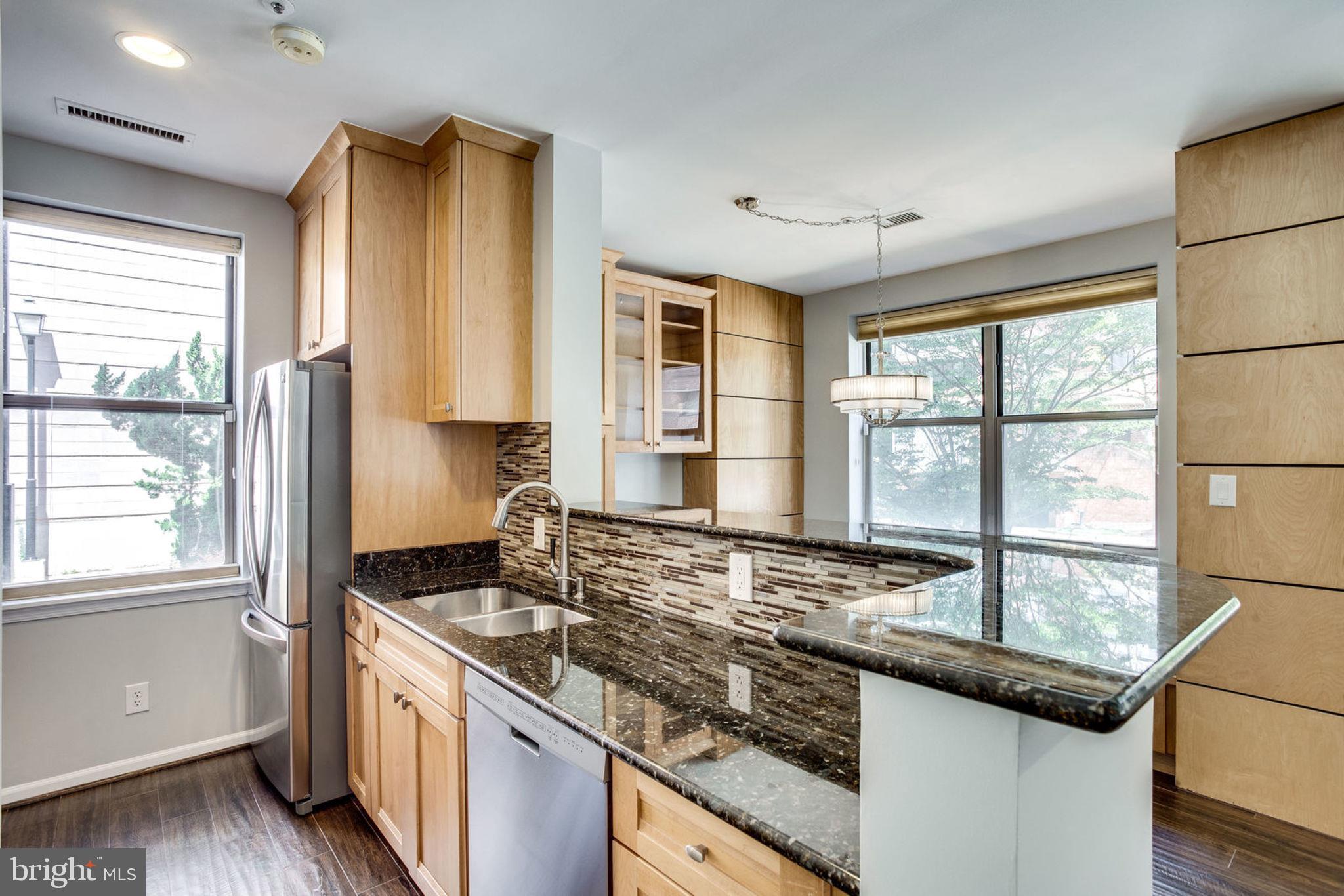 BRADDOCK PLACE - Residential Lease