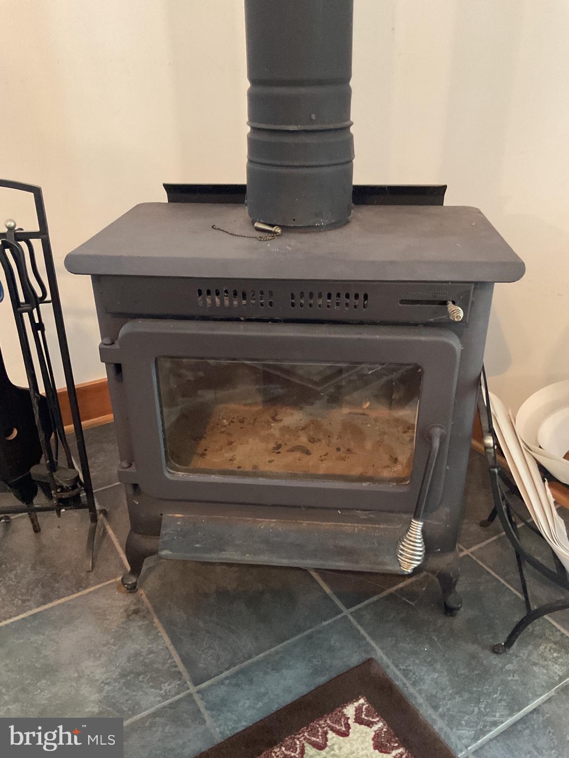 CABIN AT CAPON BRIDGE - Residential