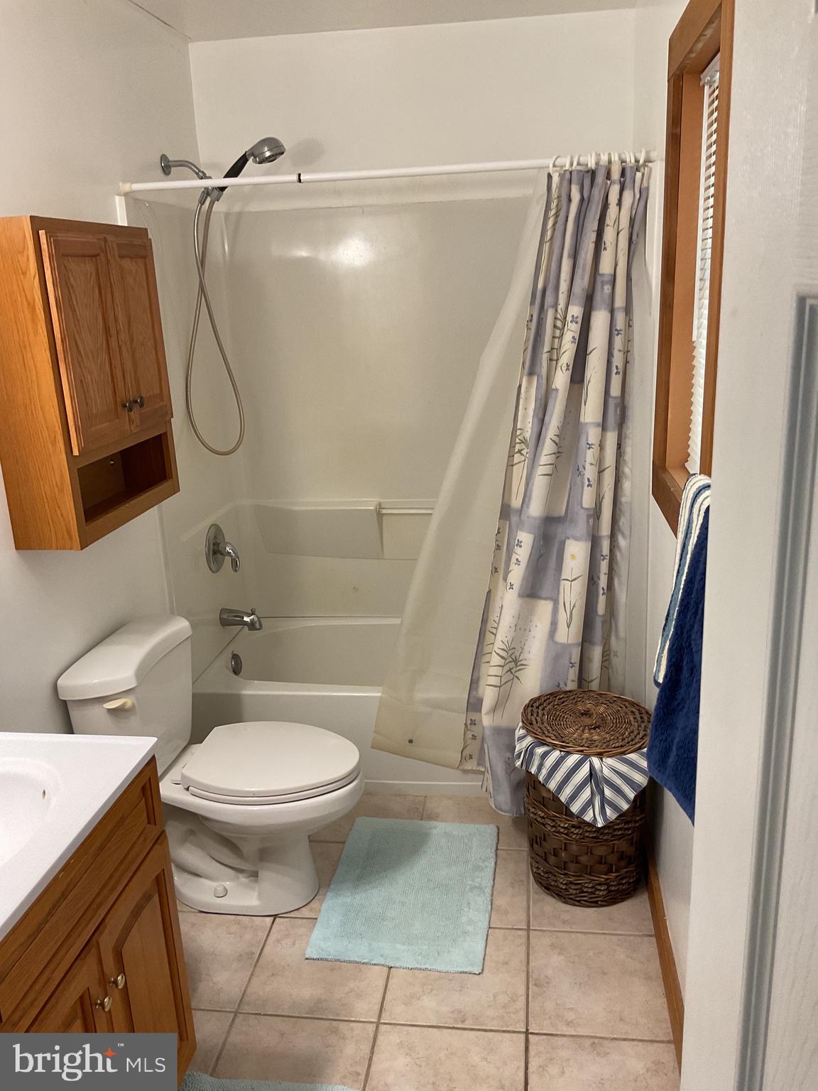 CABIN AT CAPON BRIDGE - Residential