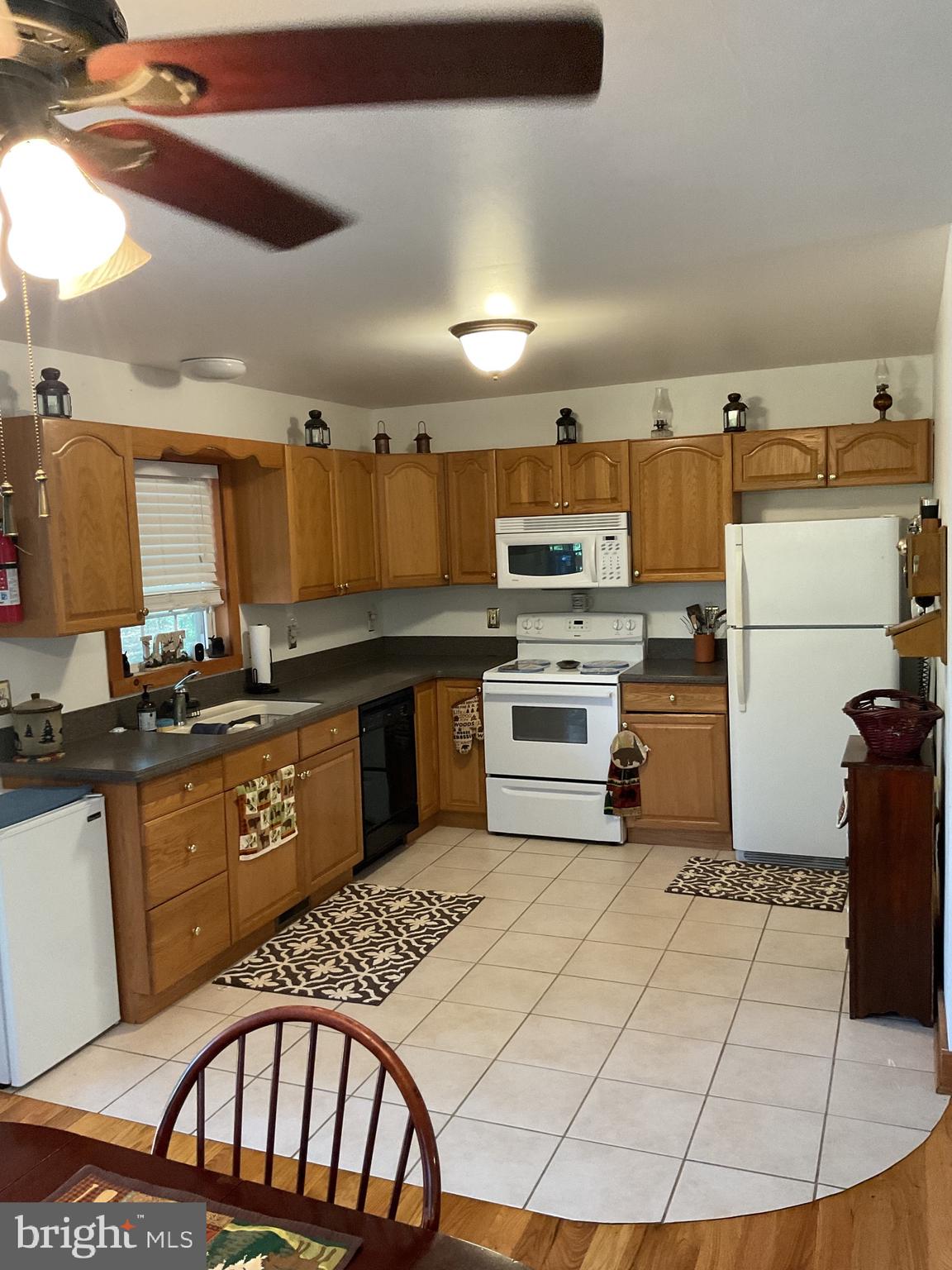 CABIN AT CAPON BRIDGE - Residential