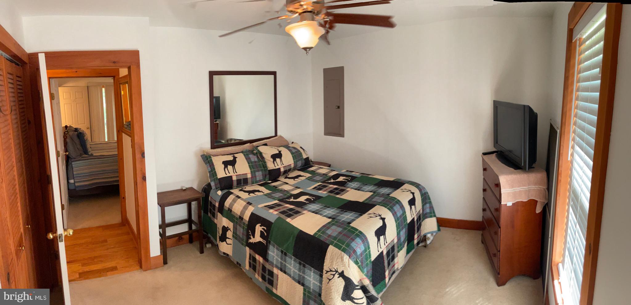 CABIN AT CAPON BRIDGE - Residential