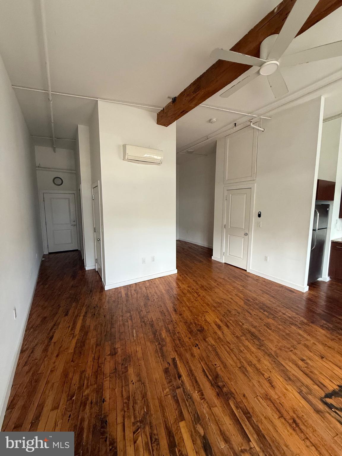 4 LEVERINGTON AVENUE UNIT 207