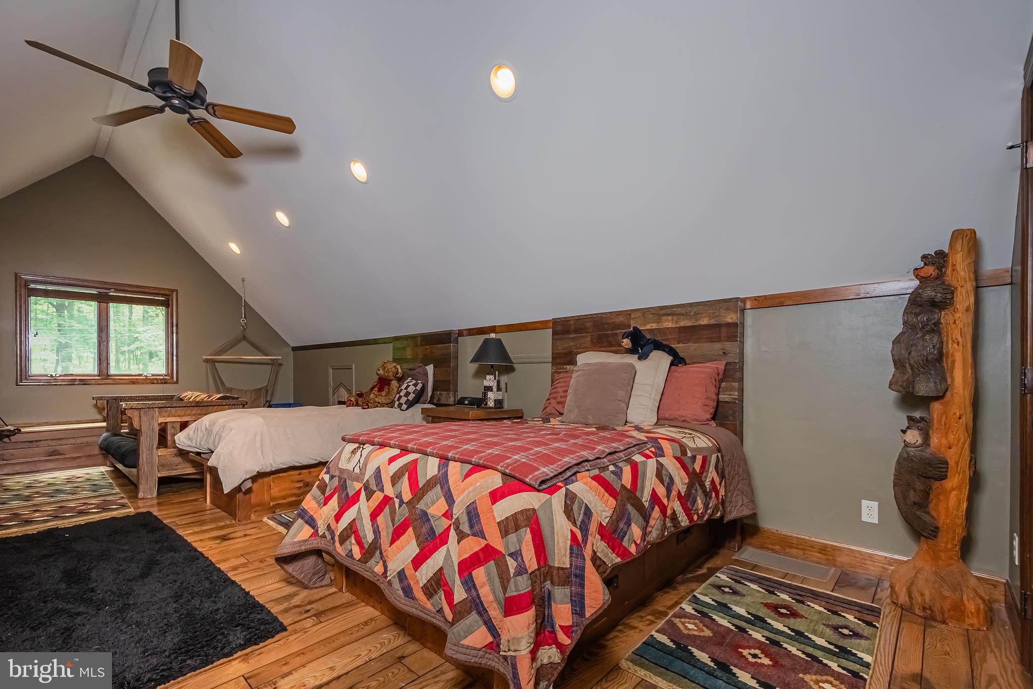 NORTH SHORE - Residential