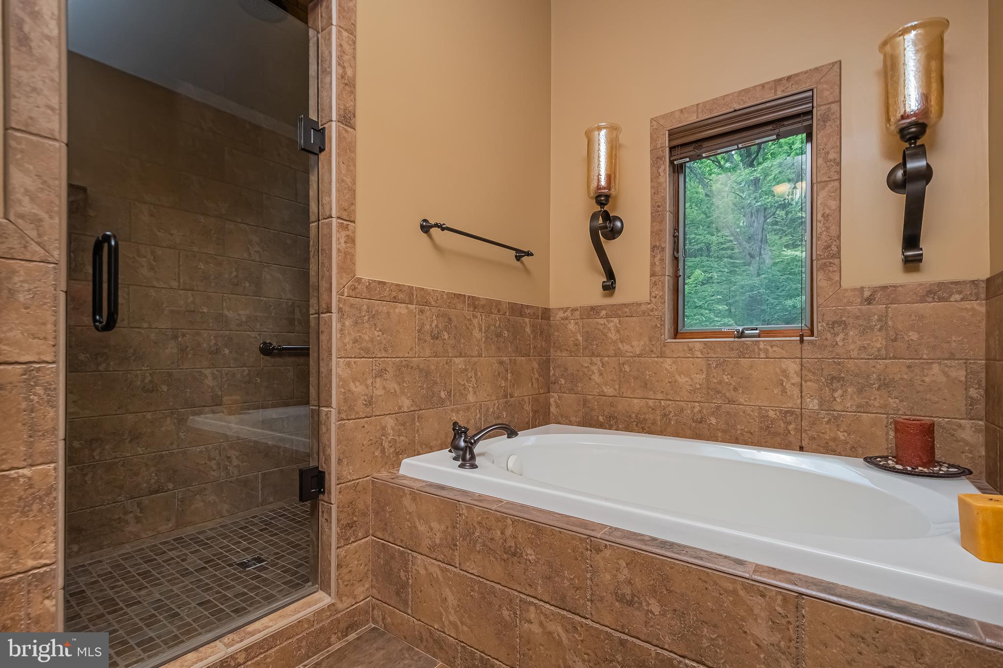 NORTH SHORE - Residential