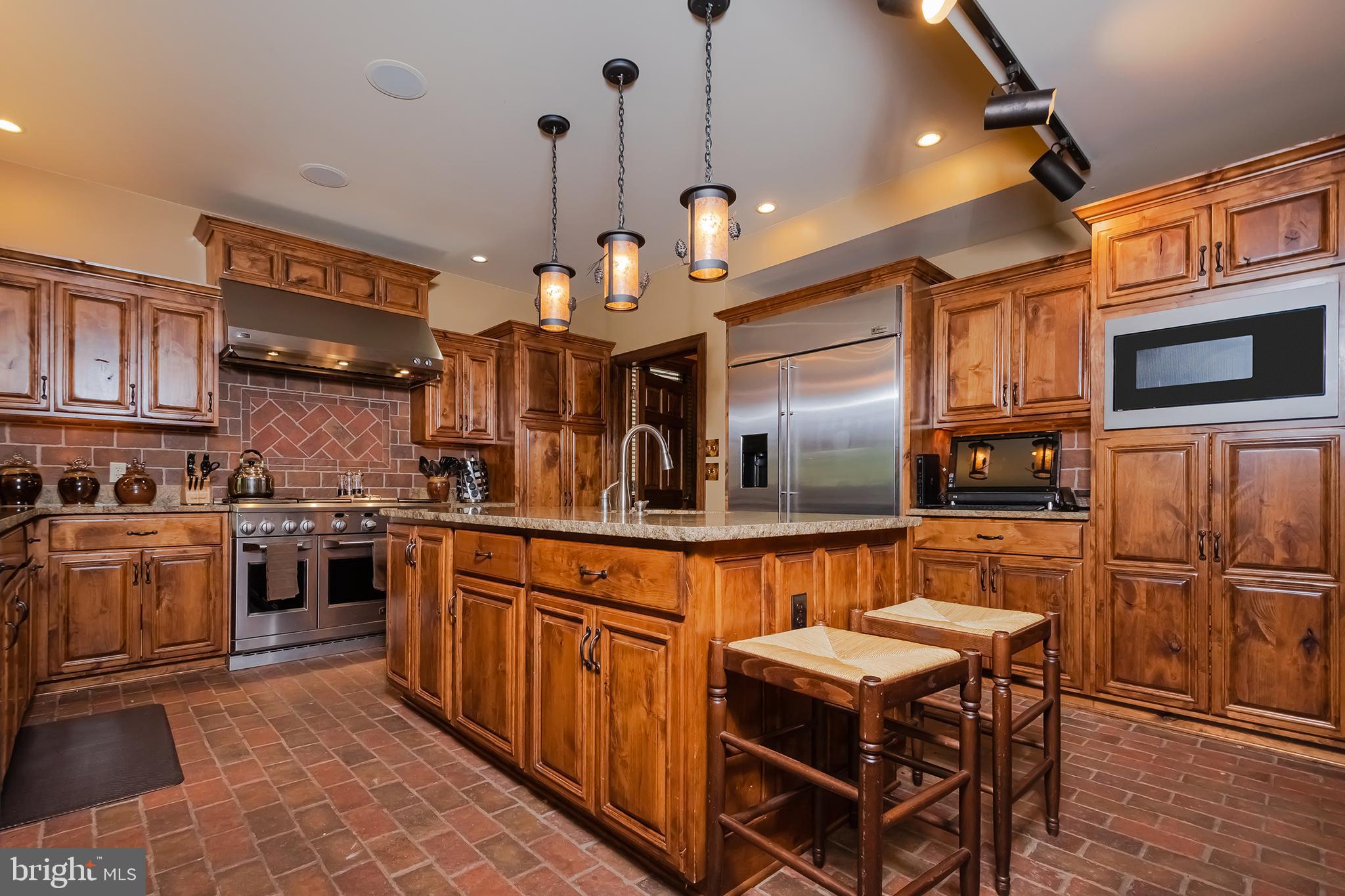 NORTH SHORE - Residential