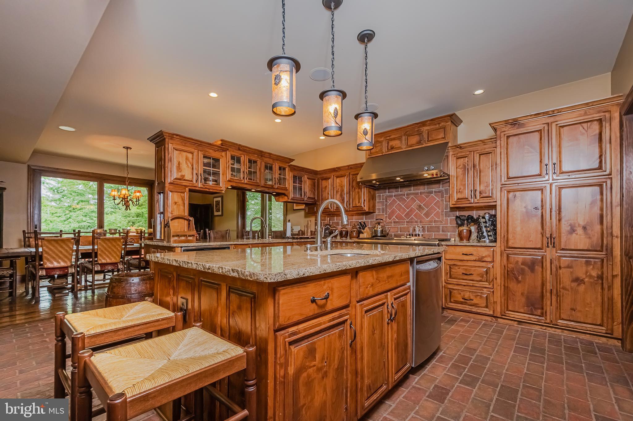 NORTH SHORE - Residential