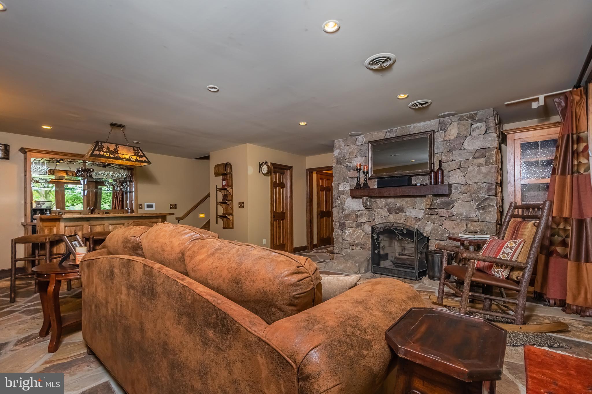 NORTH SHORE - Residential