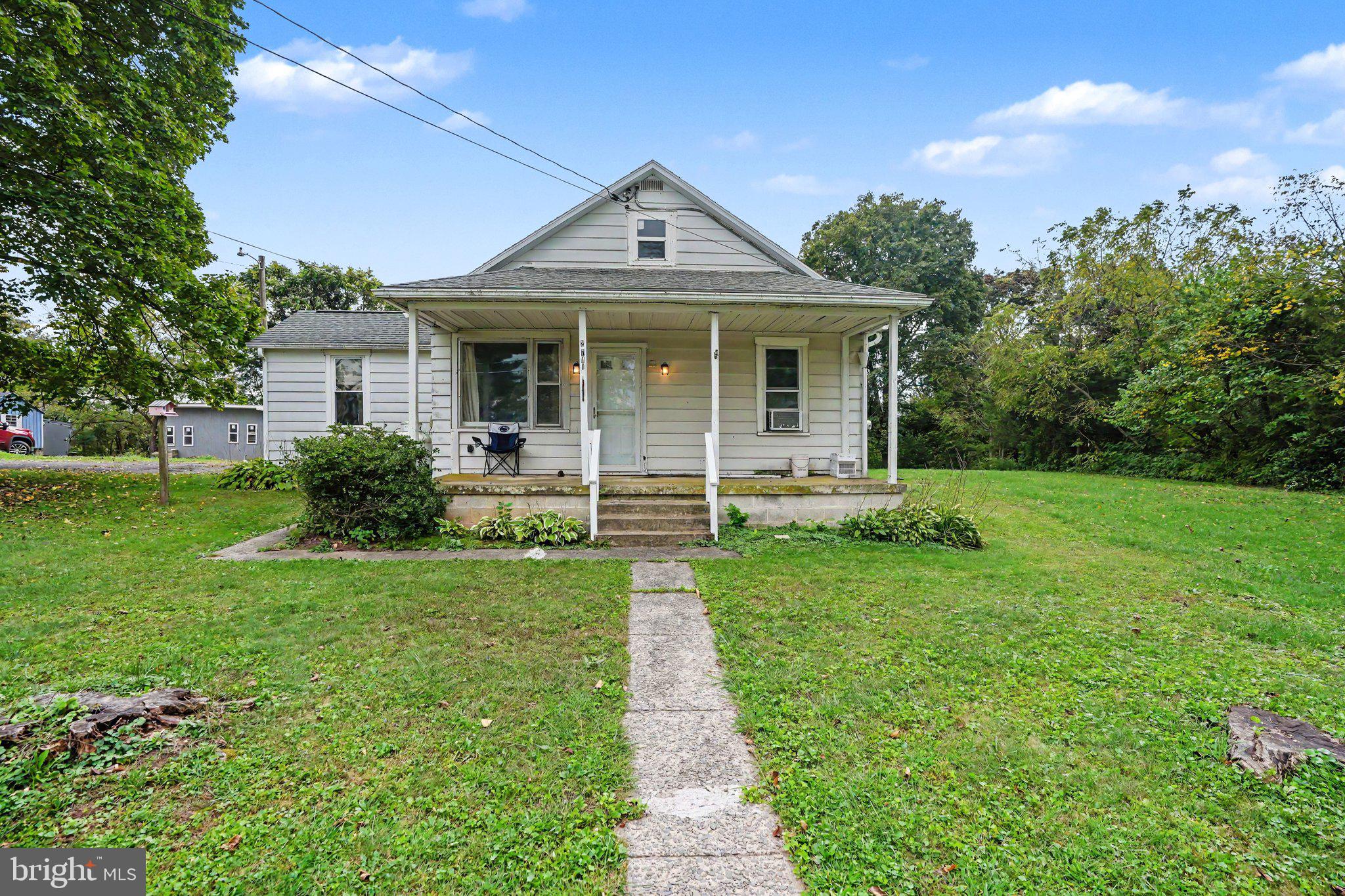 2701 MIDDLE RIDGE ROAD