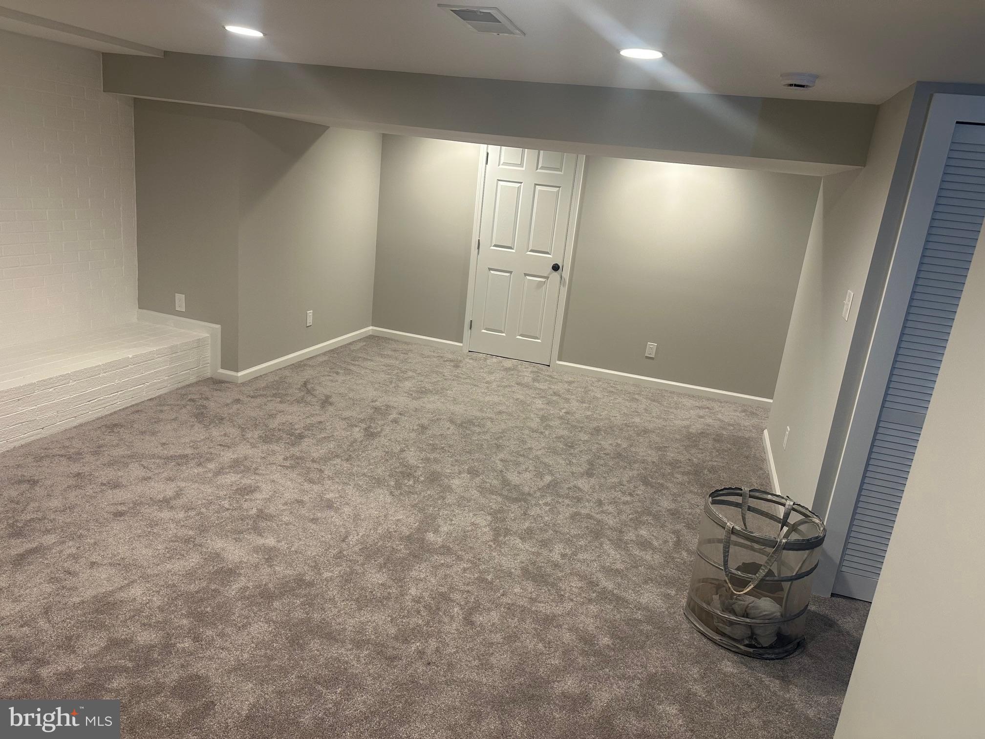 MOUNTAIN FARM - Residential