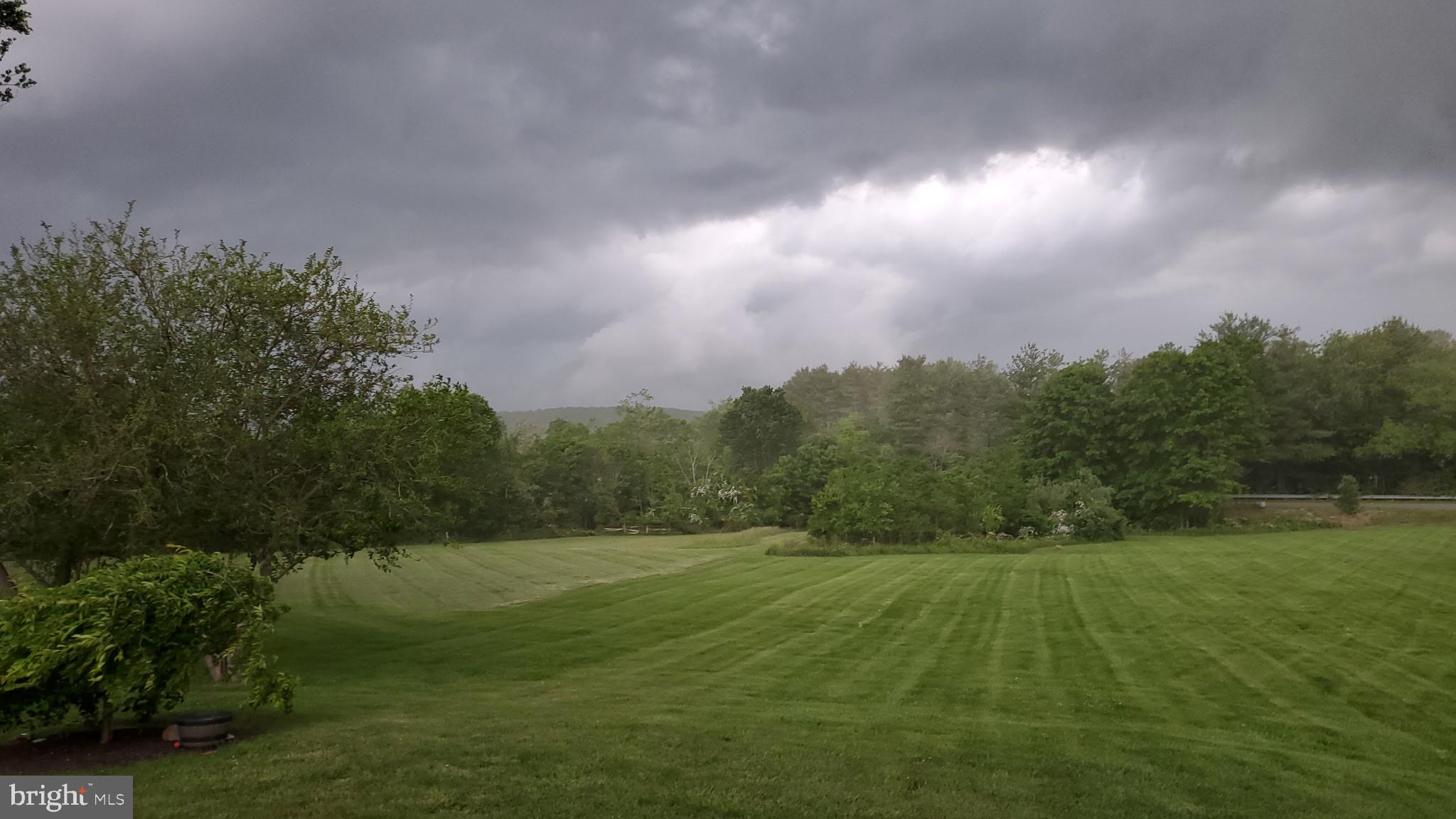MOUNTAIN FARM - Residential