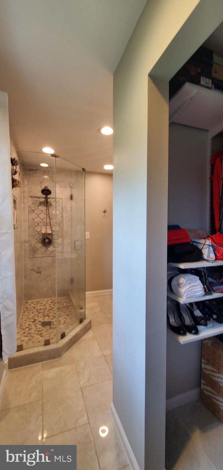 MOUNTAIN FARM - Residential