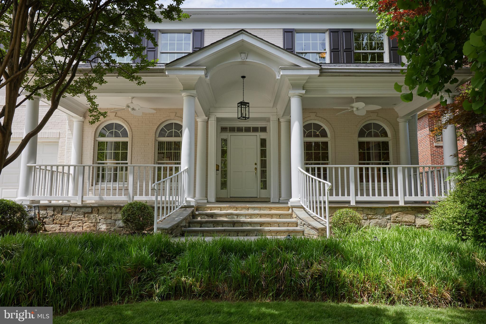 BATTERY PARK - Residential