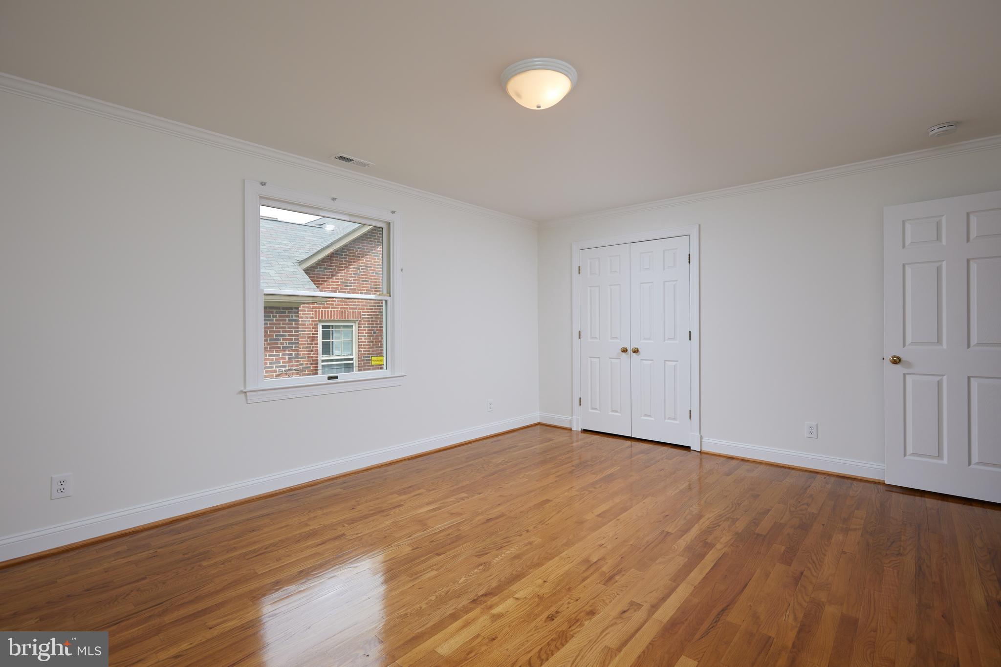 BATTERY PARK - Residential