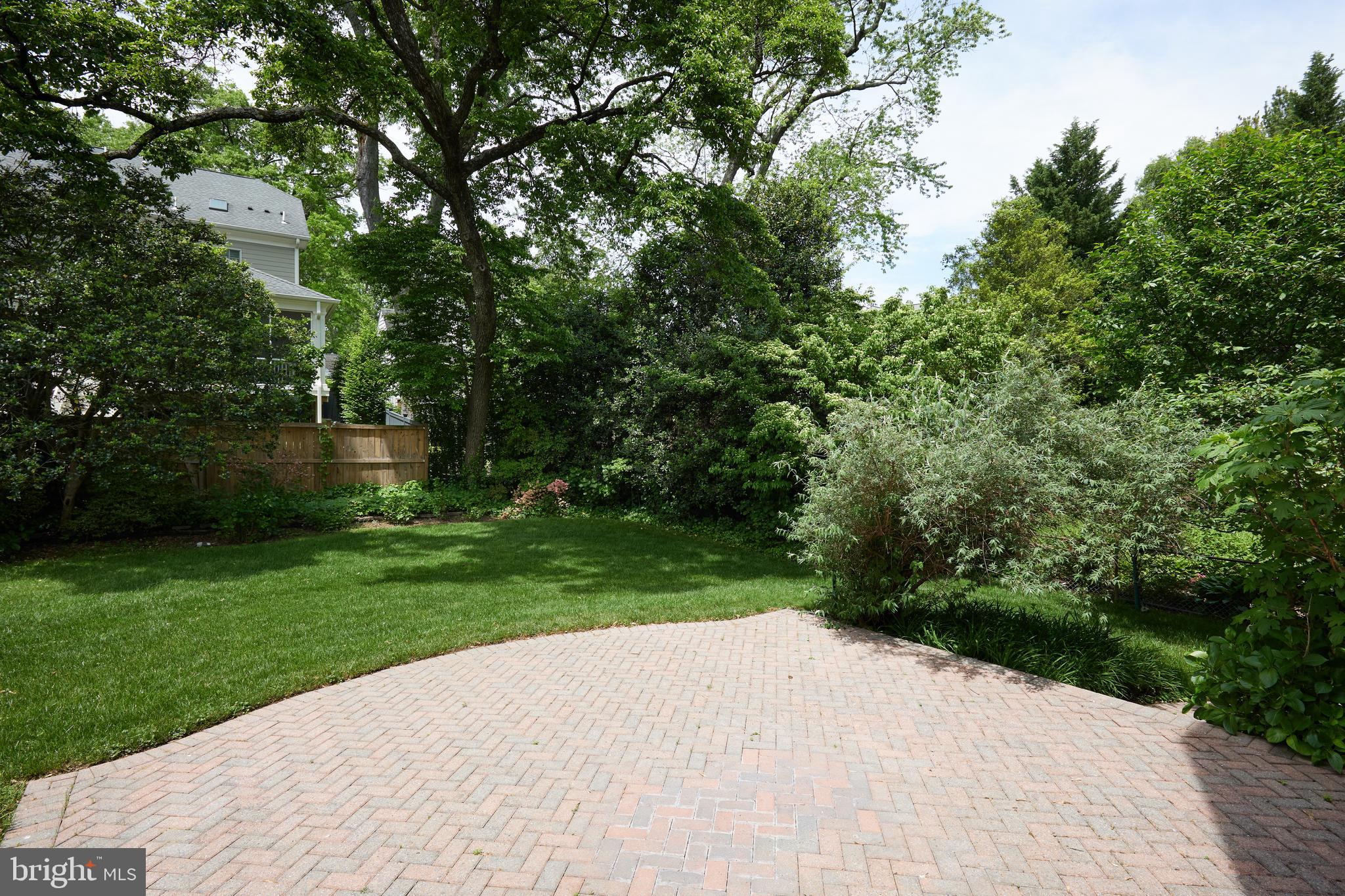 BATTERY PARK - Residential