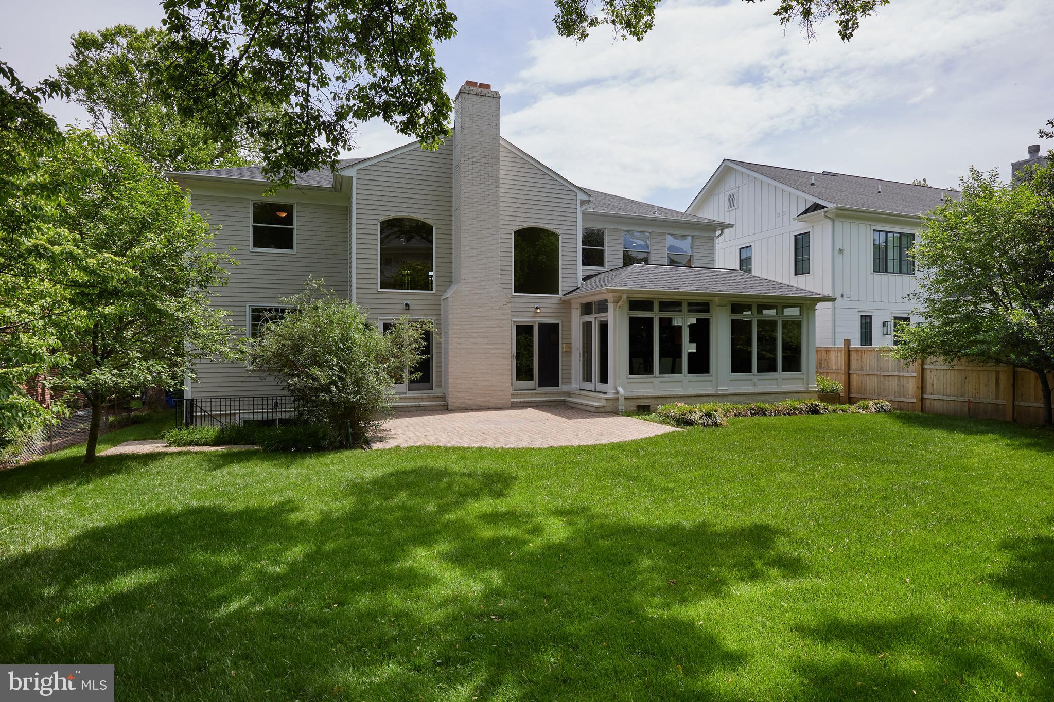 BATTERY PARK - Residential