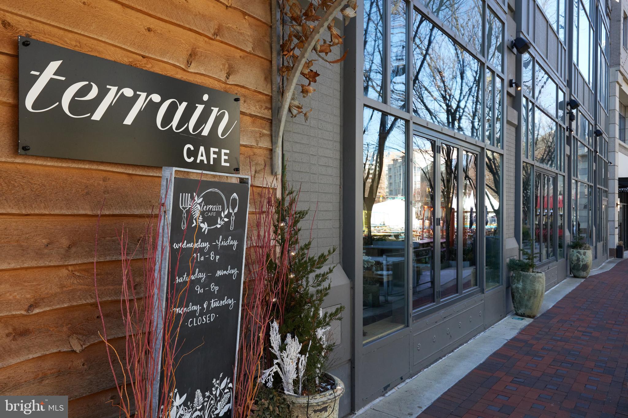 BATTERY PARK - Residential