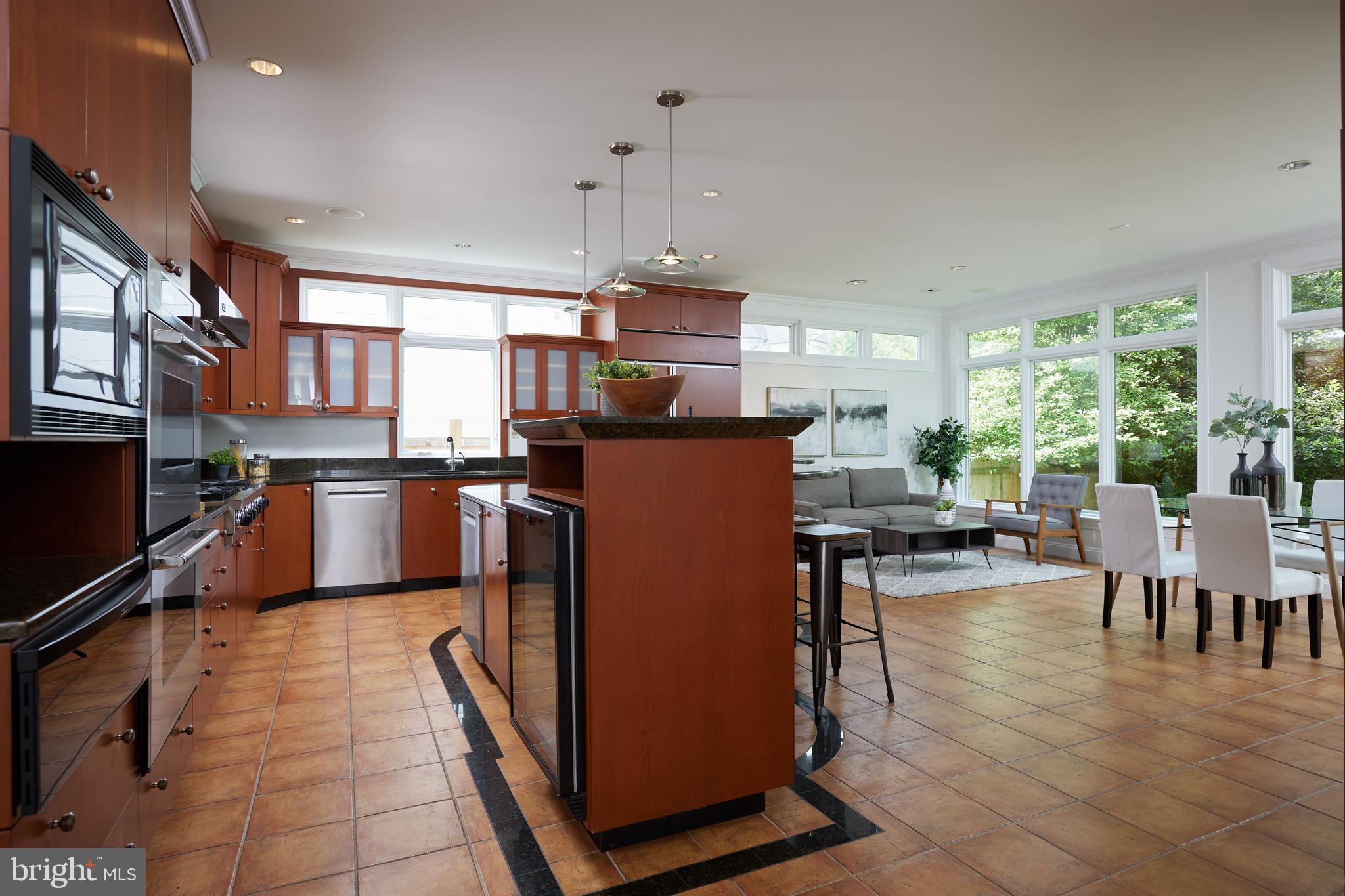 BATTERY PARK - Residential