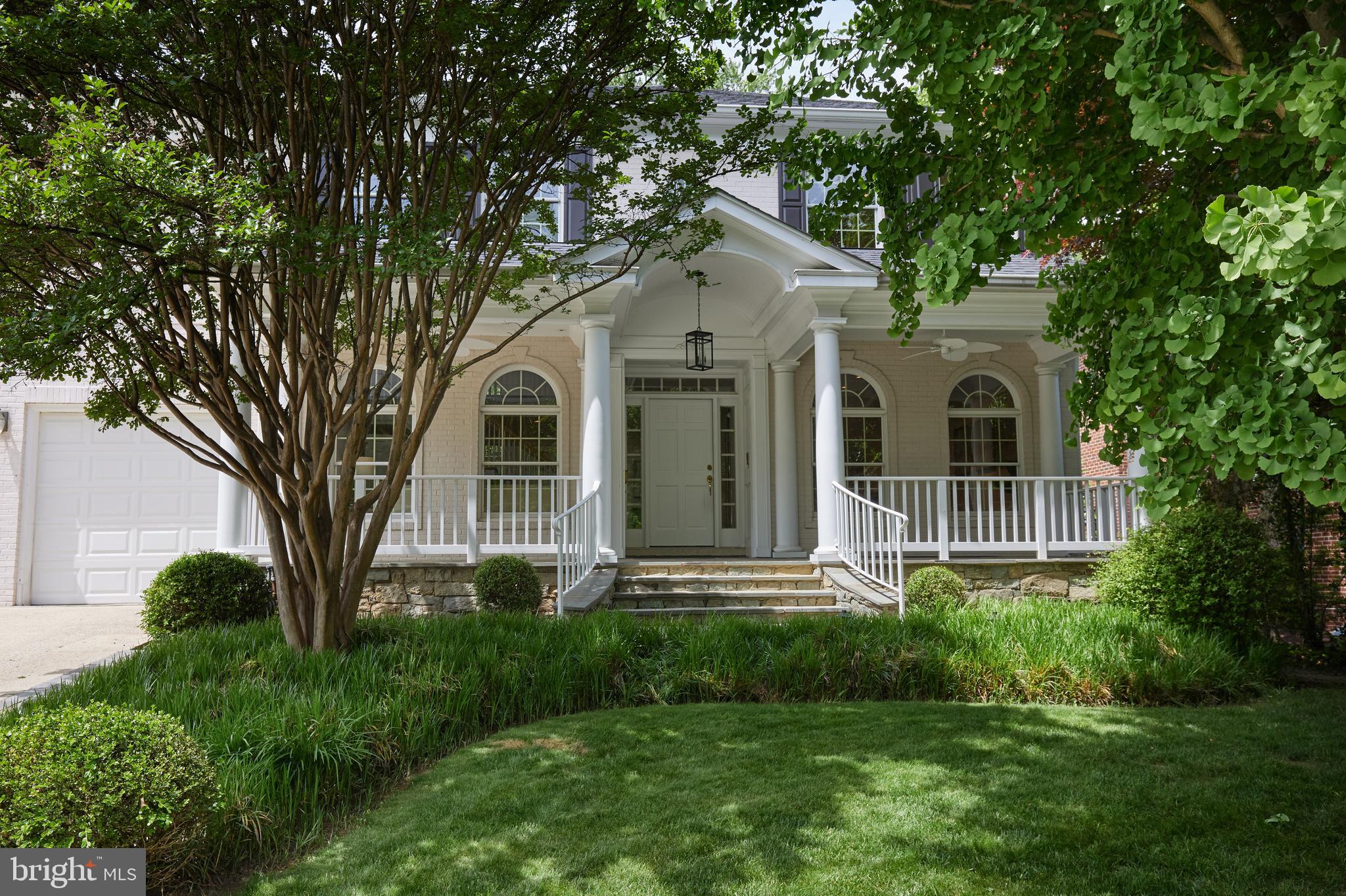 BATTERY PARK - Residential