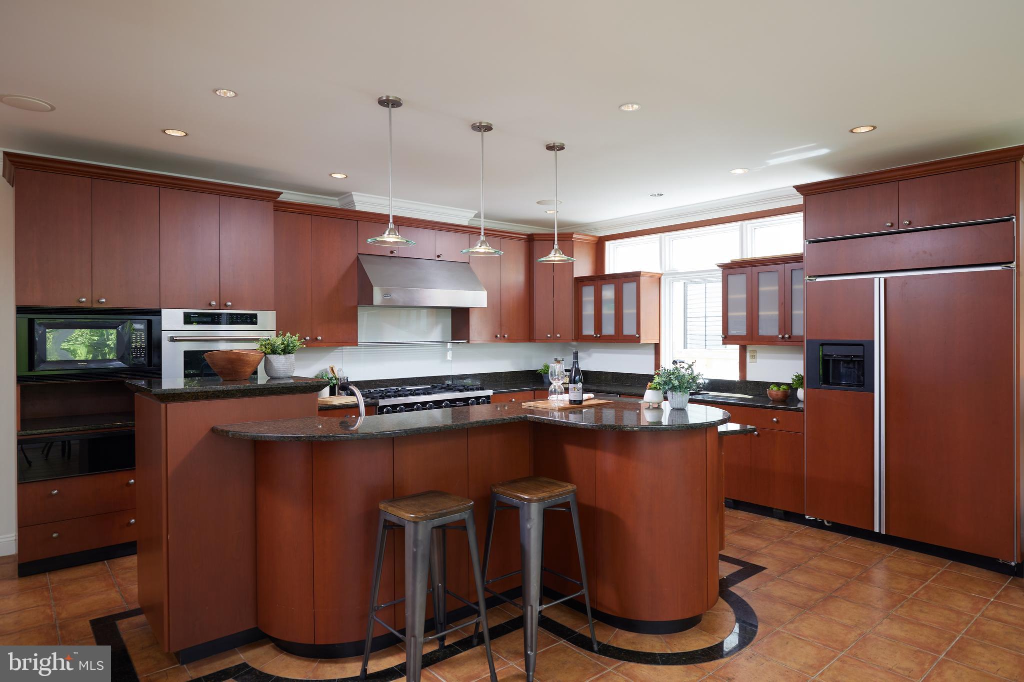 BATTERY PARK - Residential