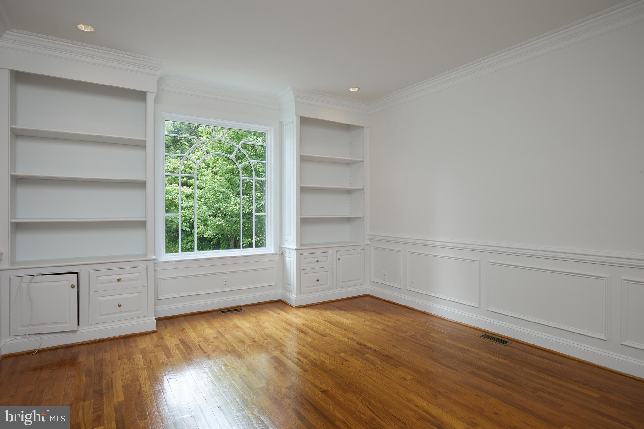 BATTERY PARK - Residential