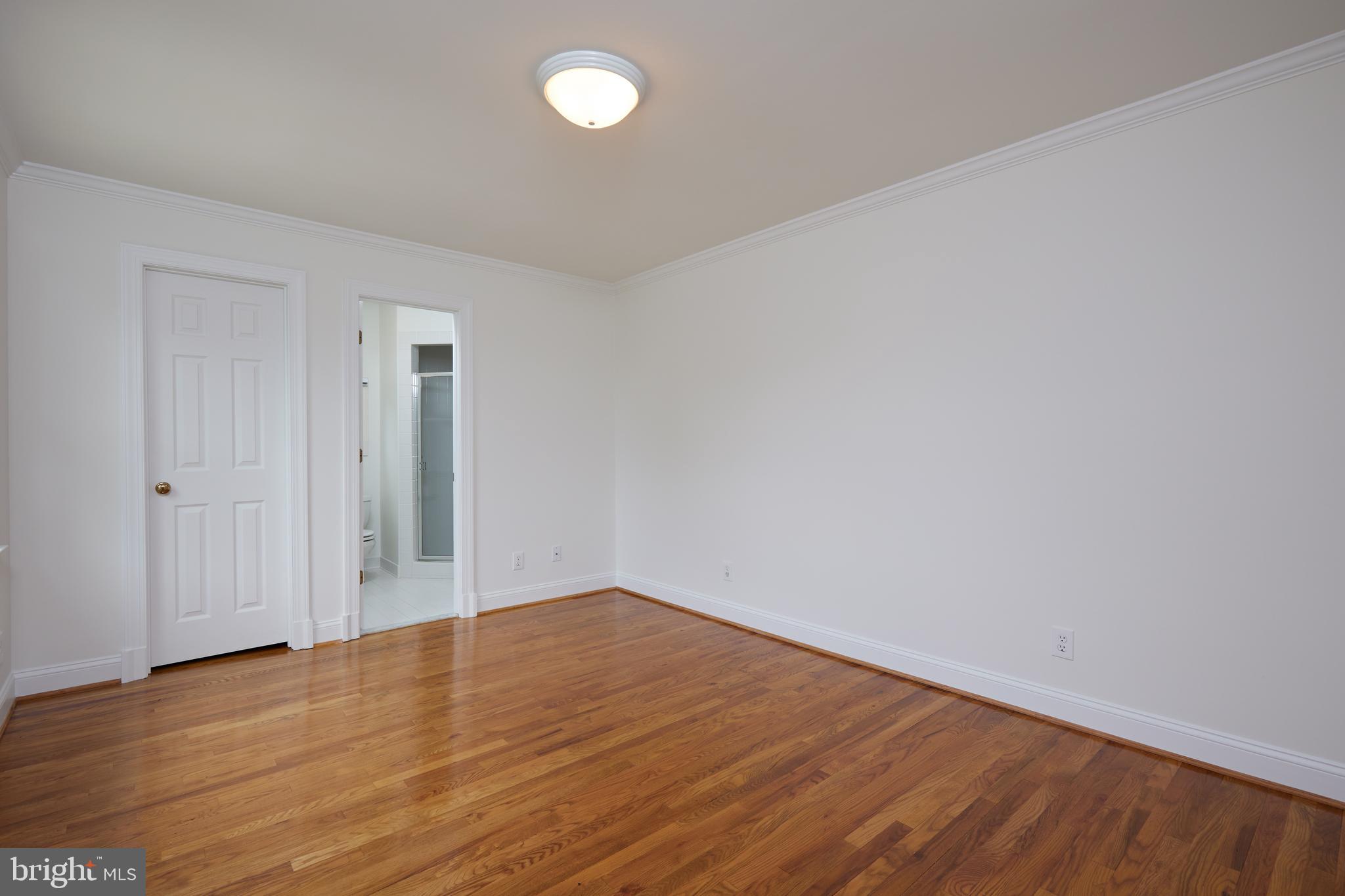 BATTERY PARK - Residential