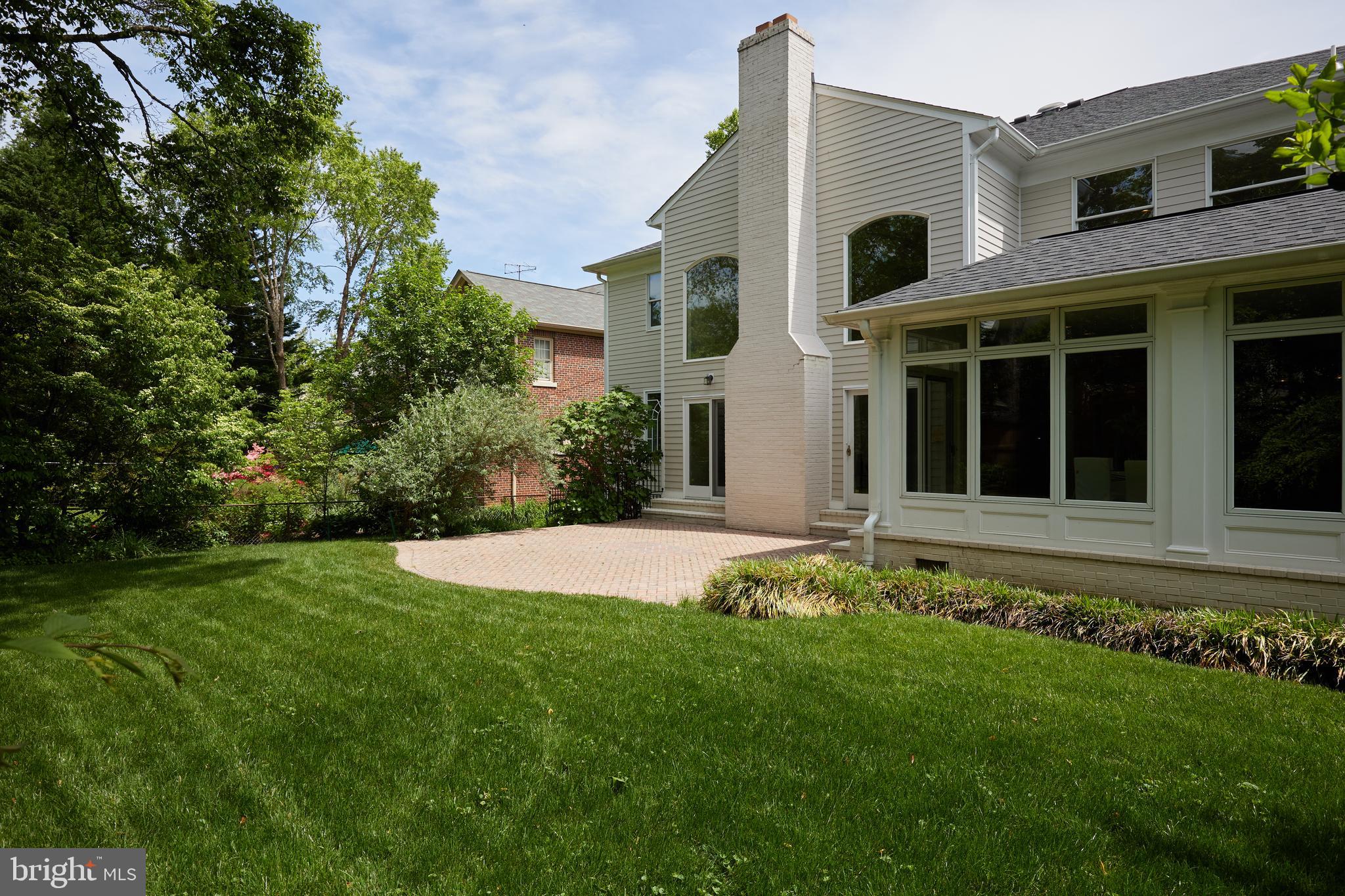 BATTERY PARK - Residential