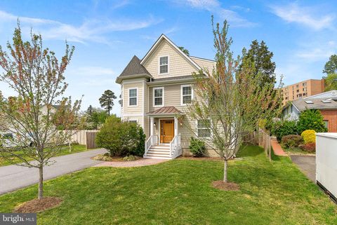 6932 ALPINE DRIVE ANNANDALE VA 22003