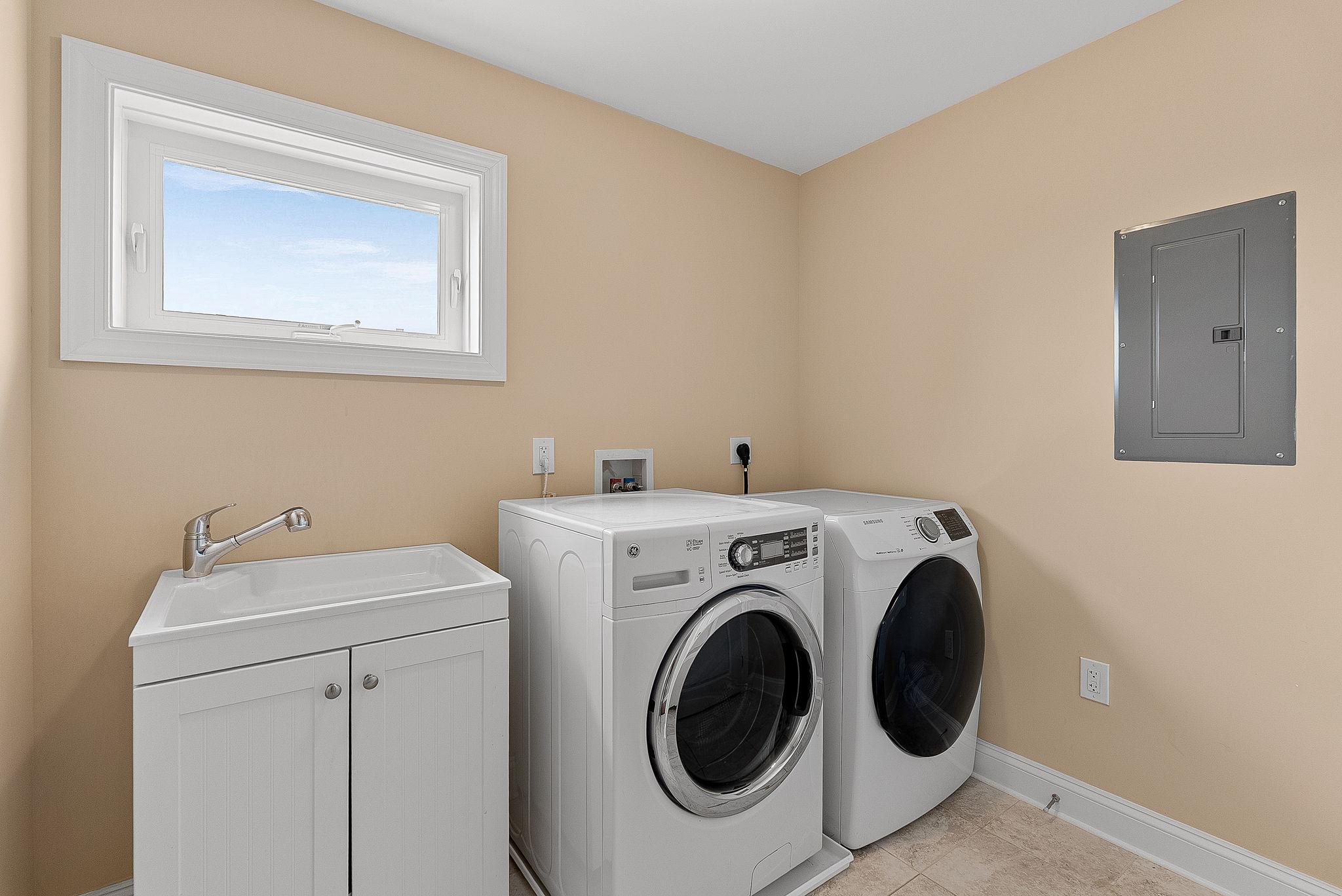 WYNFIELD - Residential