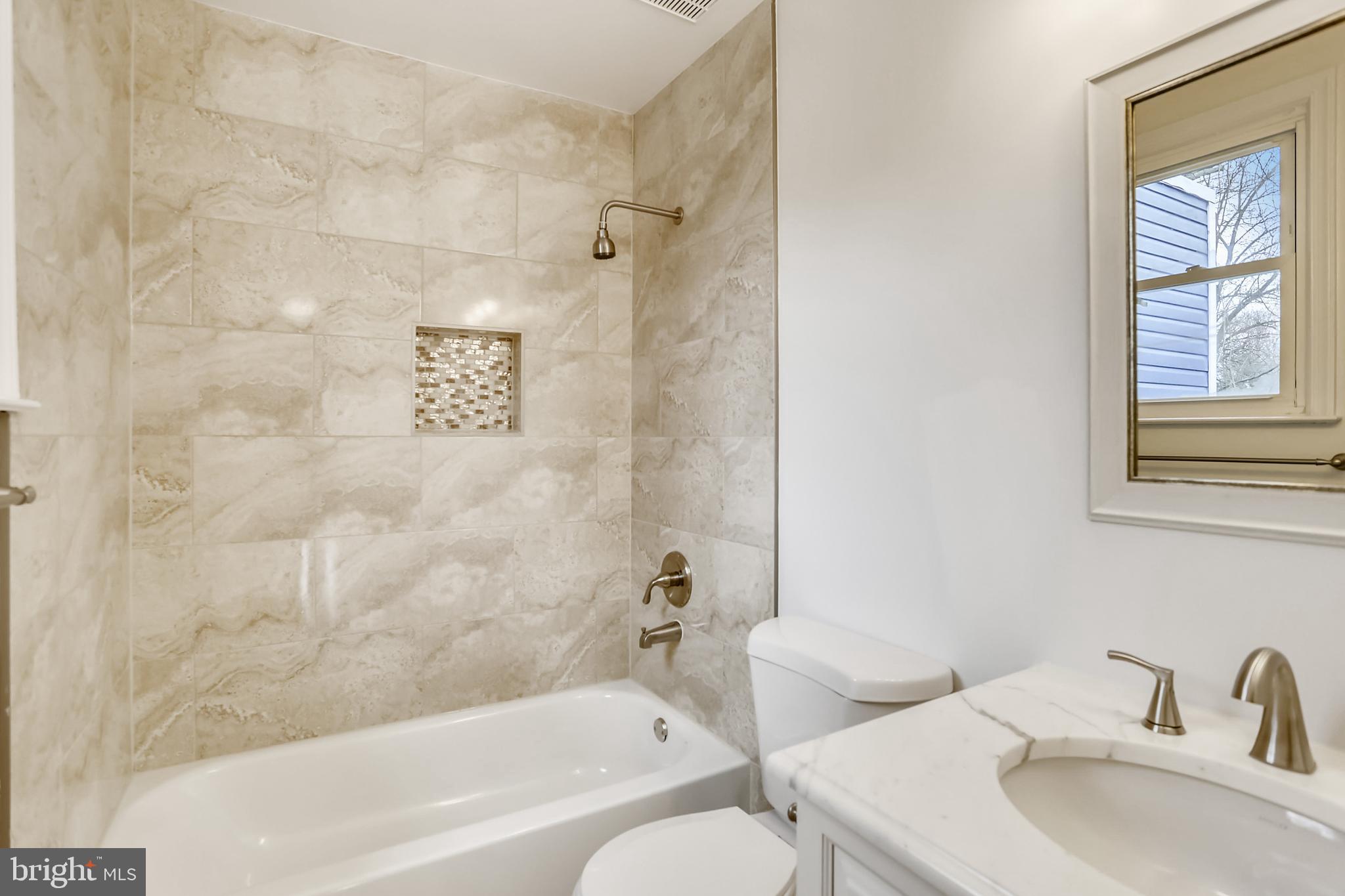 NORTHWOOD PARK VIEW - Residential