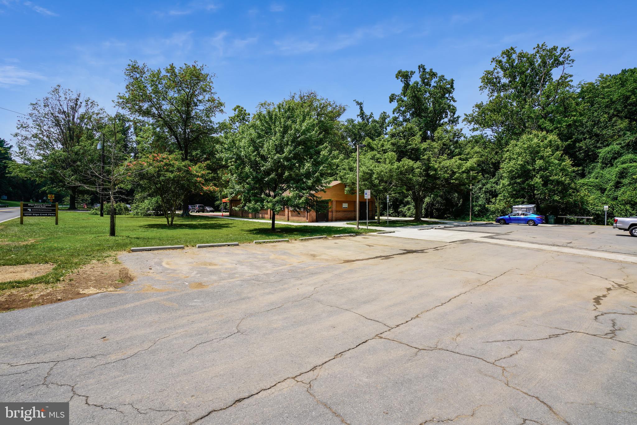 NORTHWOOD PARK VIEW - Residential