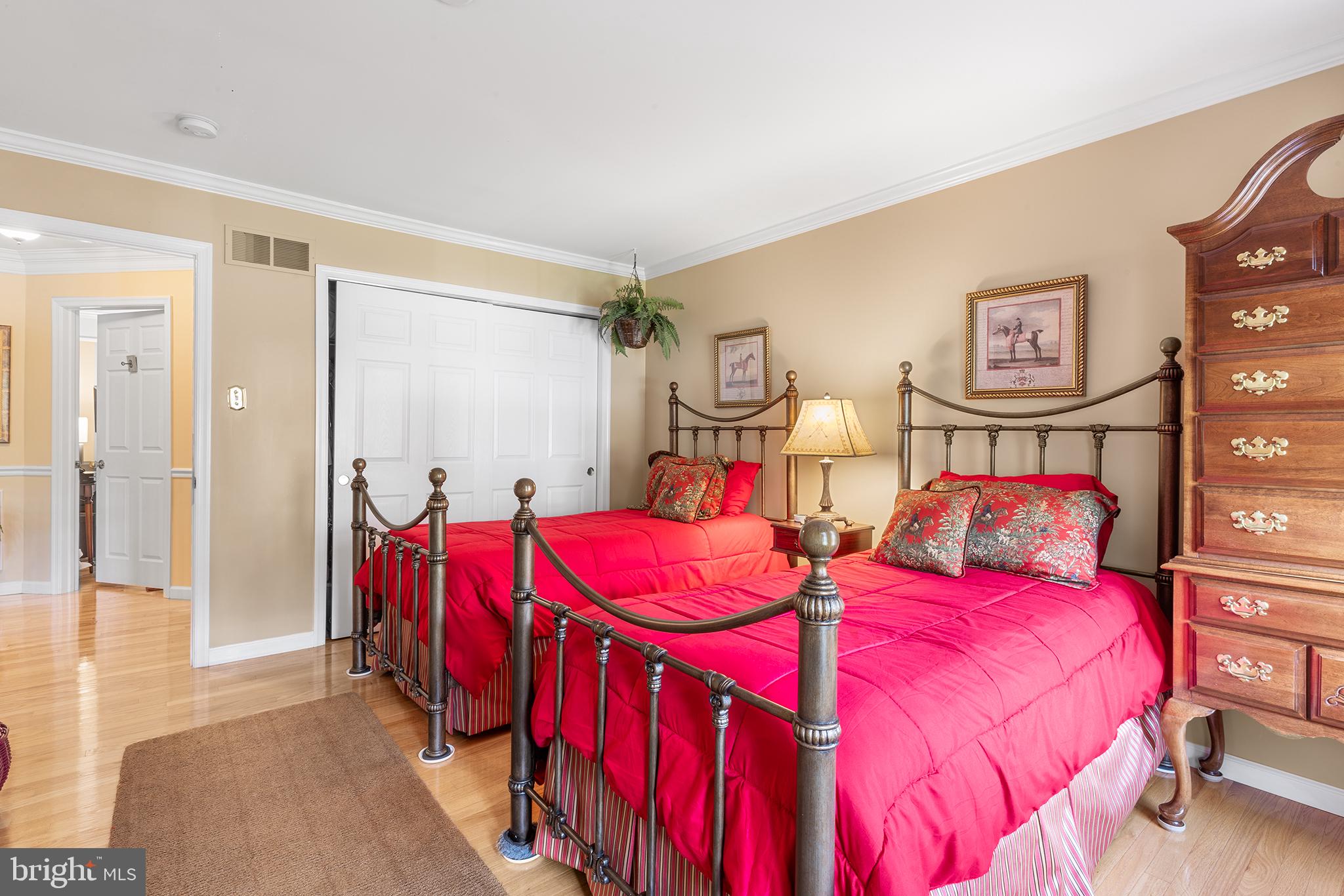 WHITEWOODS - Residential